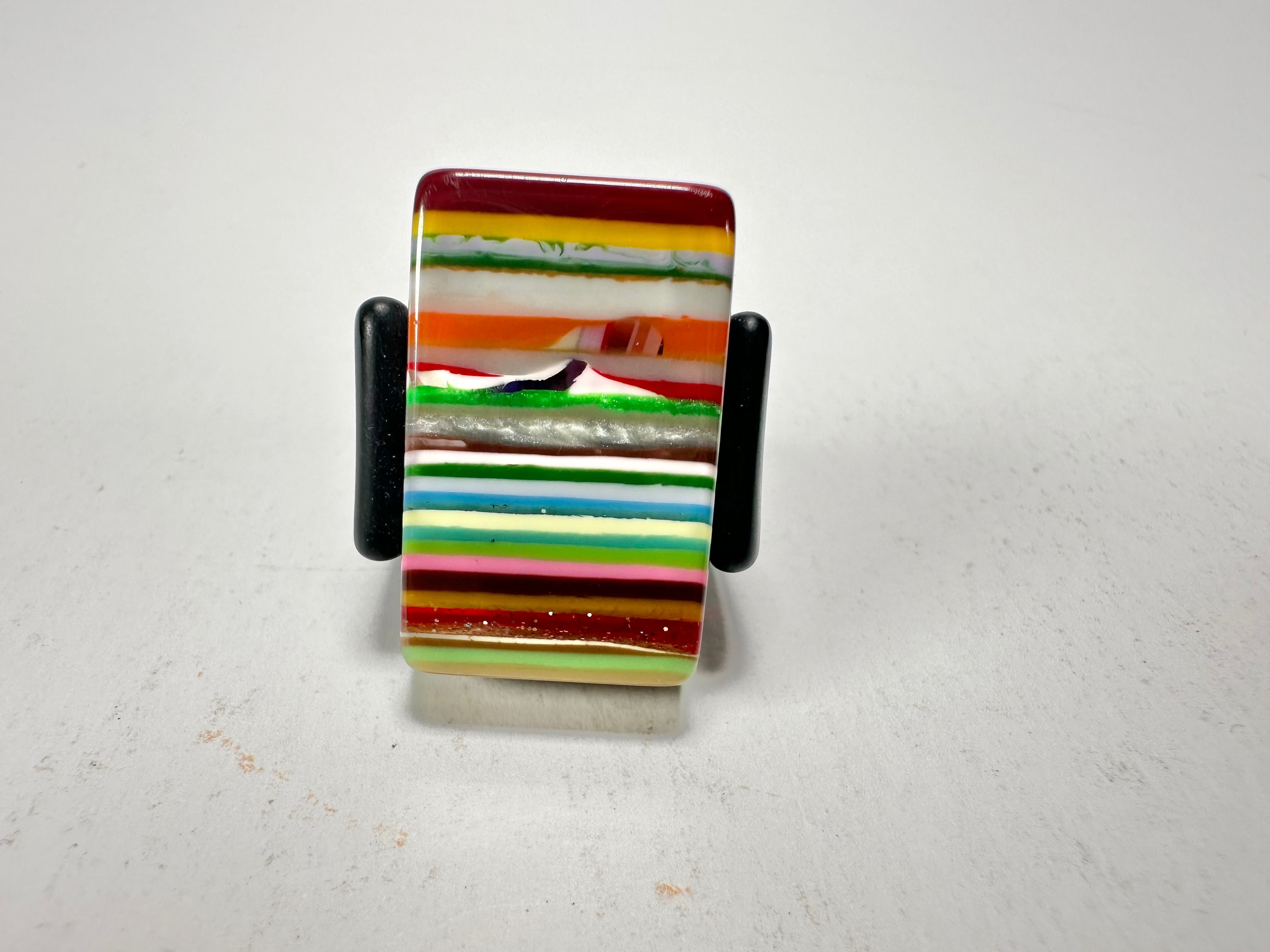 Jackie Brazil "Toppa" Liquorice Spring Mix Resin Ring ( R0152 ) UK Q / USA 8