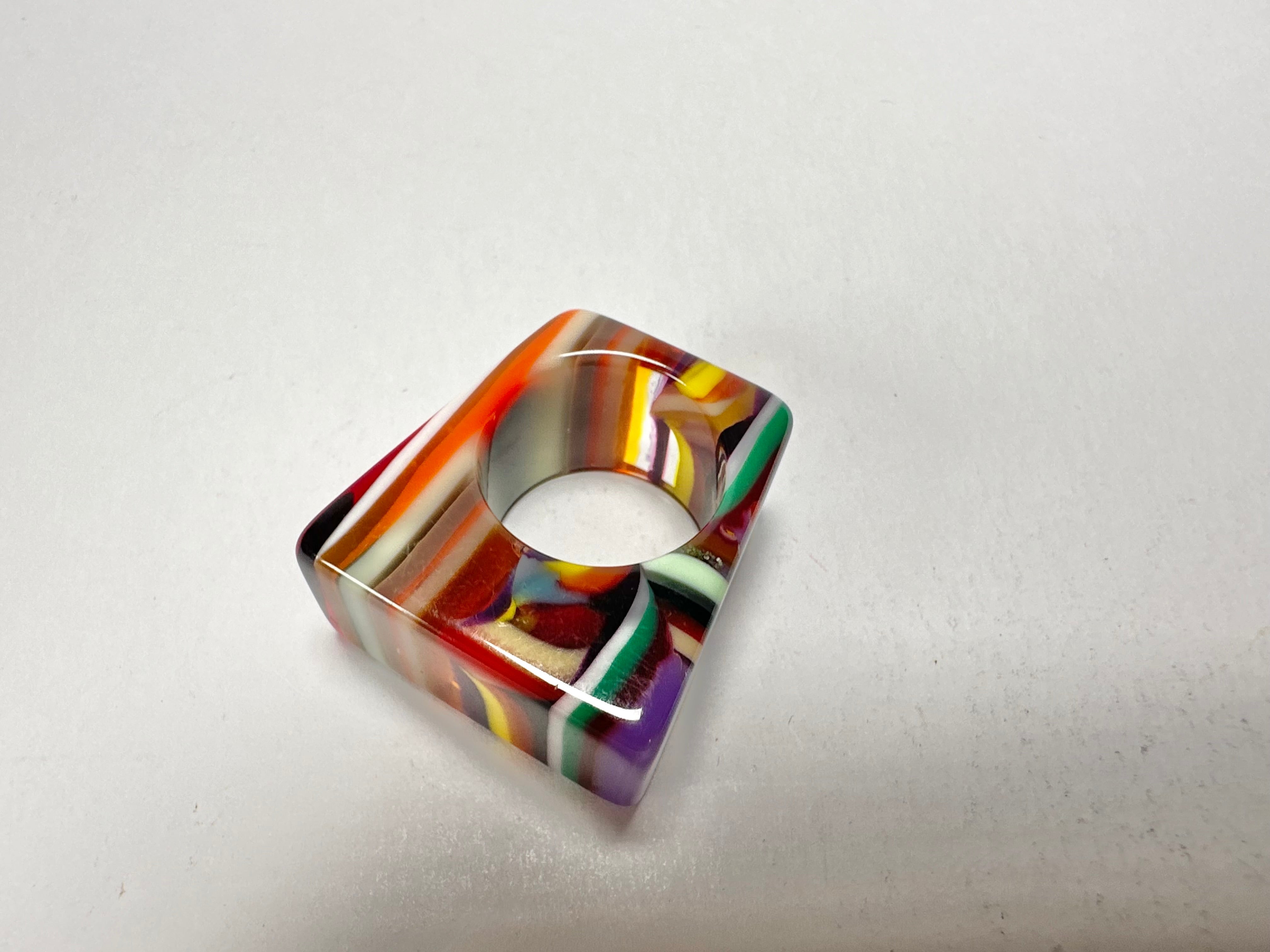 Jackie Brazil "Leda" Liquorice Allsorts Pop Art Colour Mix Resin Ring ( R2269 ) UK P / USA 7.5