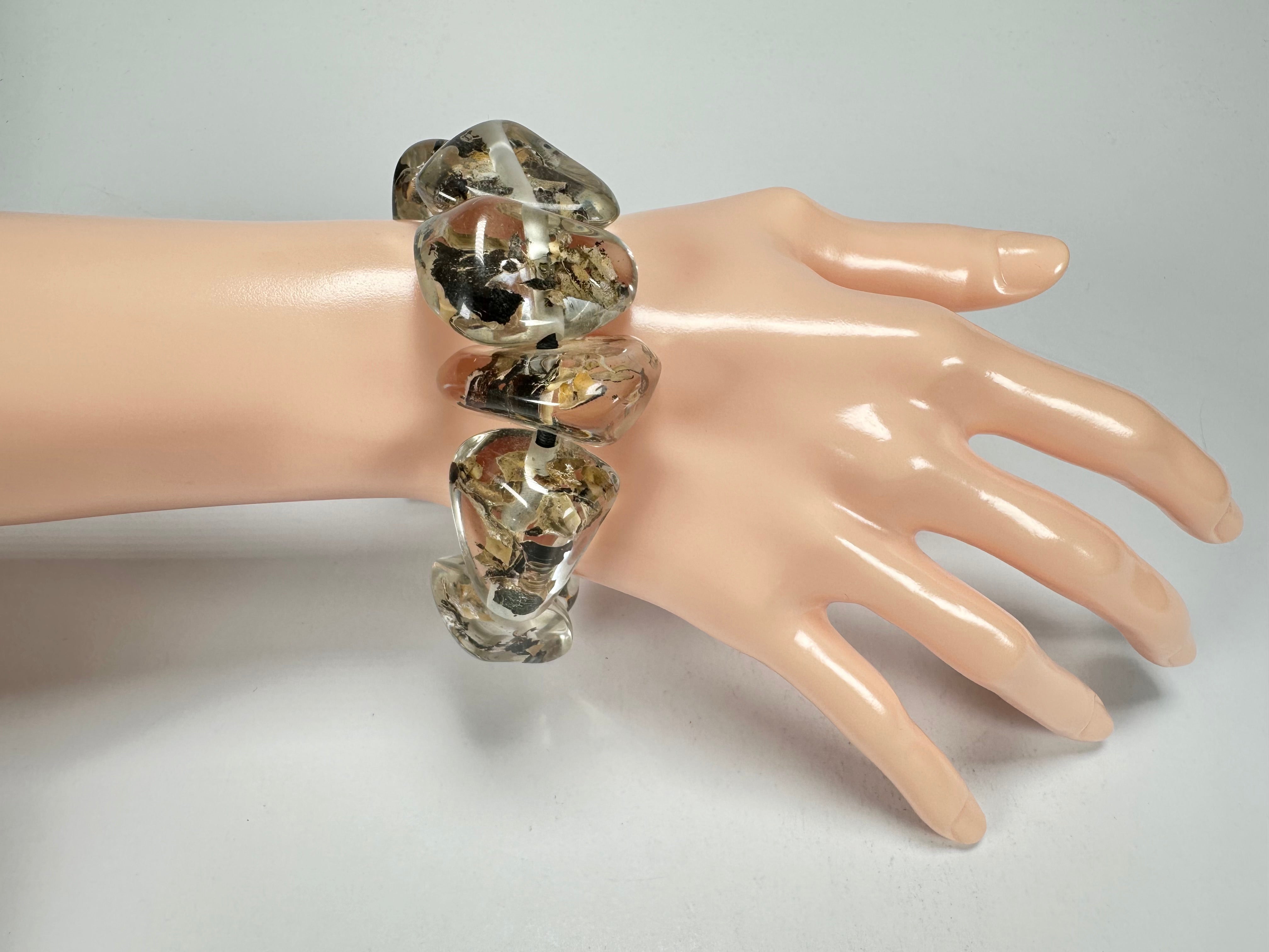 Jackie Brazil "Diamonds" Seaweed Flintstone Bone Bracelet ( B0211 )