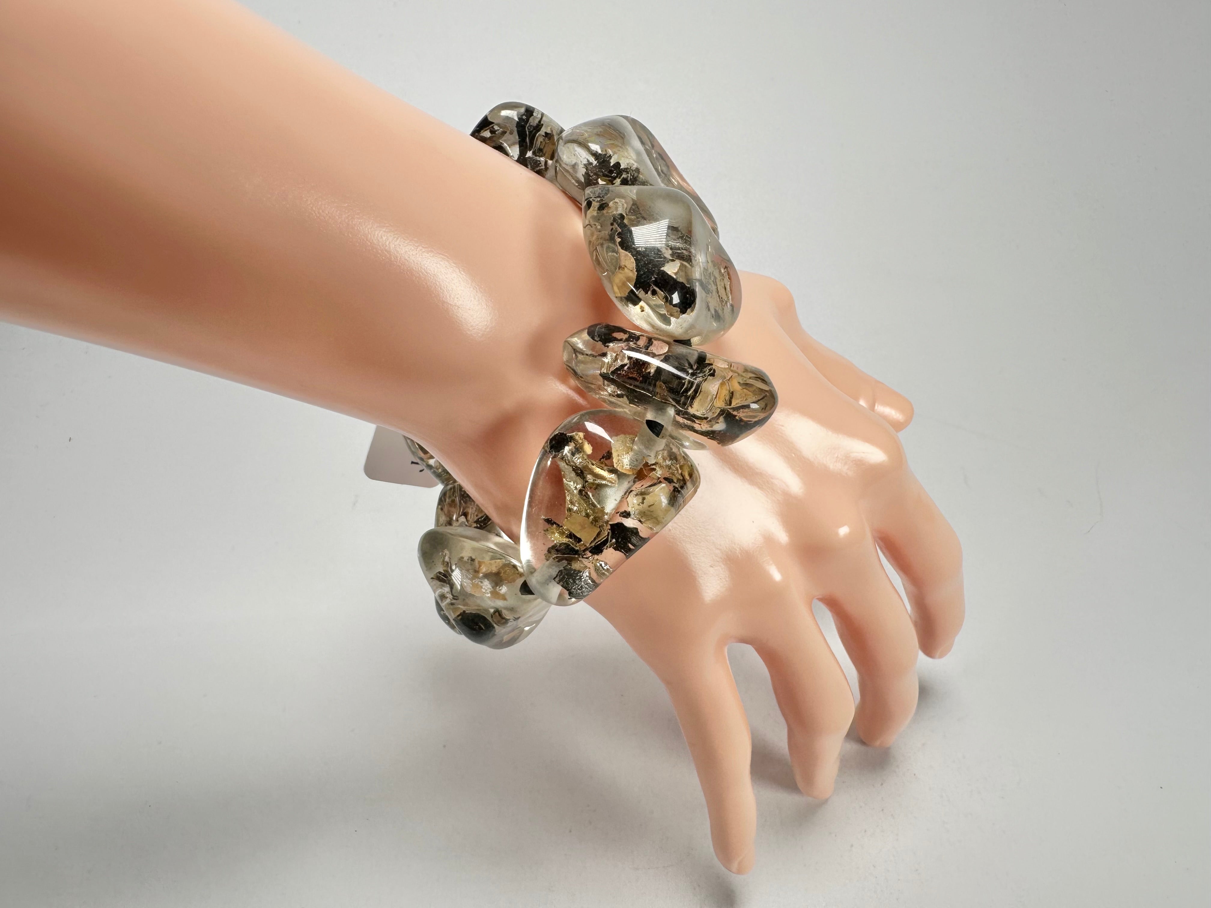 Jackie Brazil "Diamonds" Seaweed Flintstone Bone Bracelet ( B0211 )