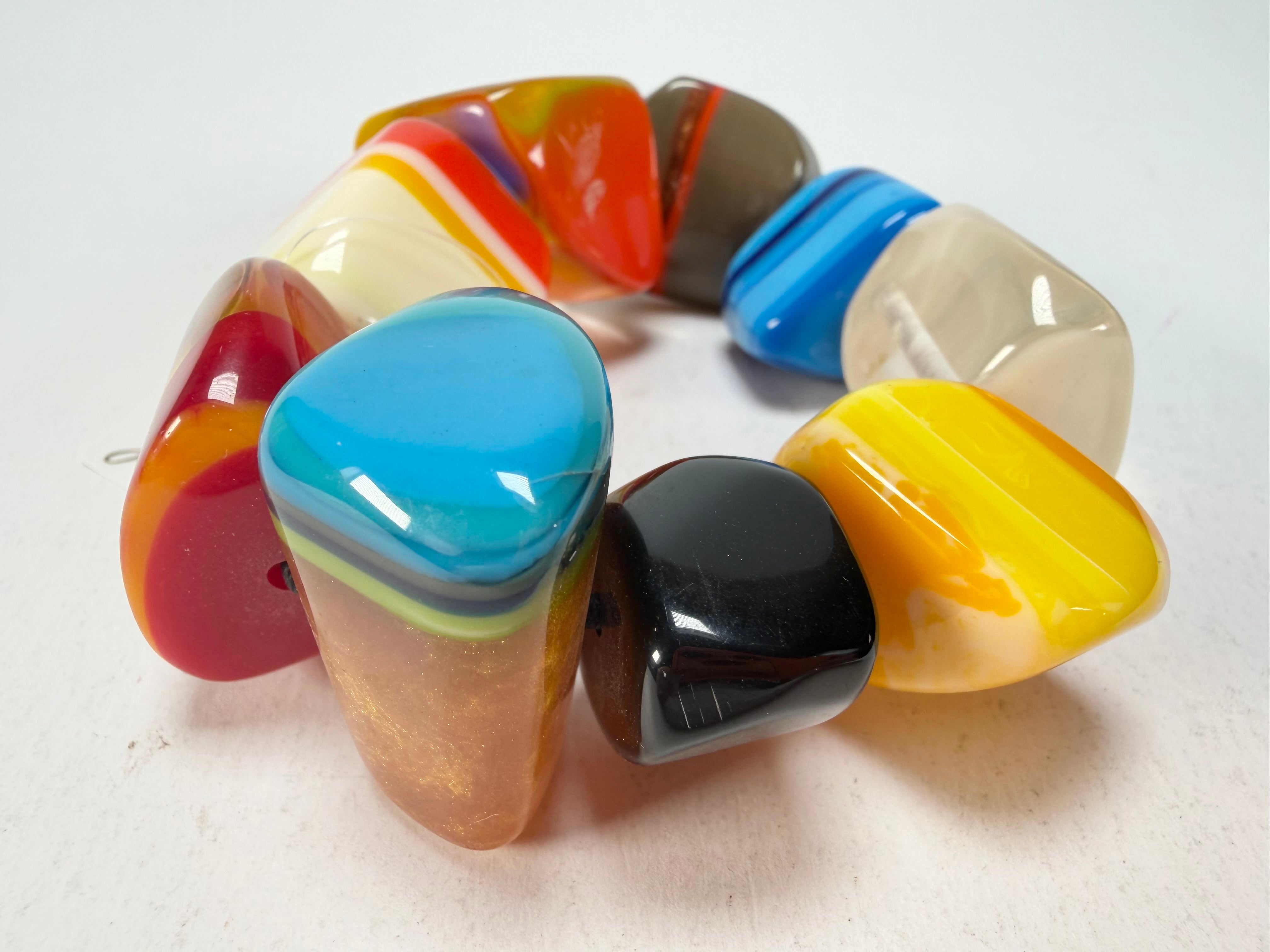 Jackie Brazil "9 PZS" Pop Art Natural Large Stones Elasticated Bracelet ( B0374 )