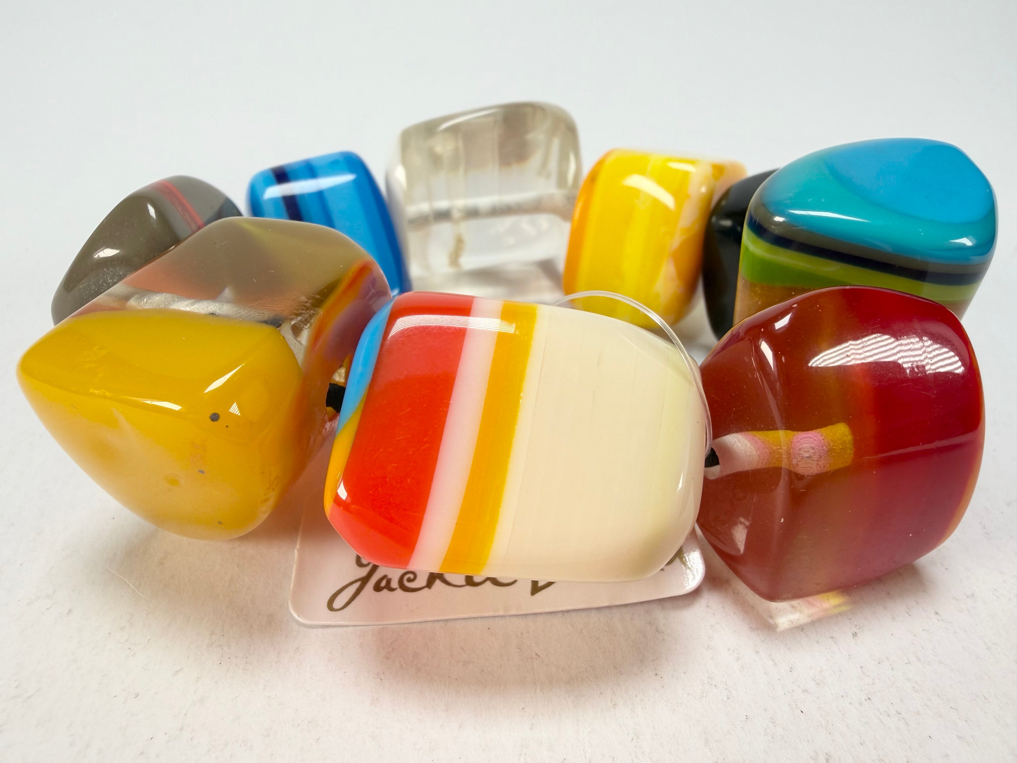 Jackie Brazil "9 PZS" Pop Art Natural Large Stones Elasticated Bracelet ( B0374 )
