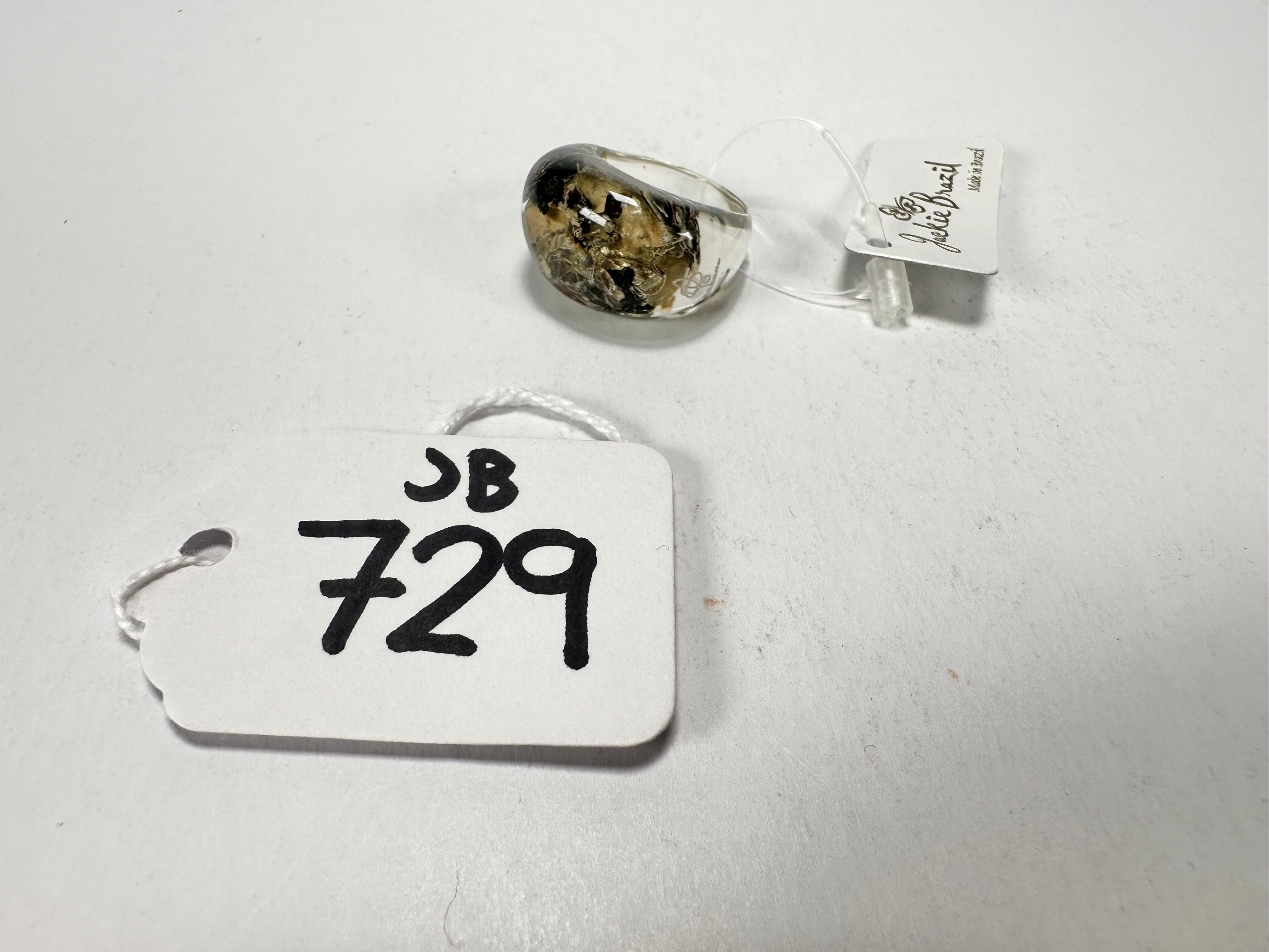 Jackie Brazil "Cache" Fat Oval Seaweed Resin Ring ( R0133 ) Size UK R / USA 8.5