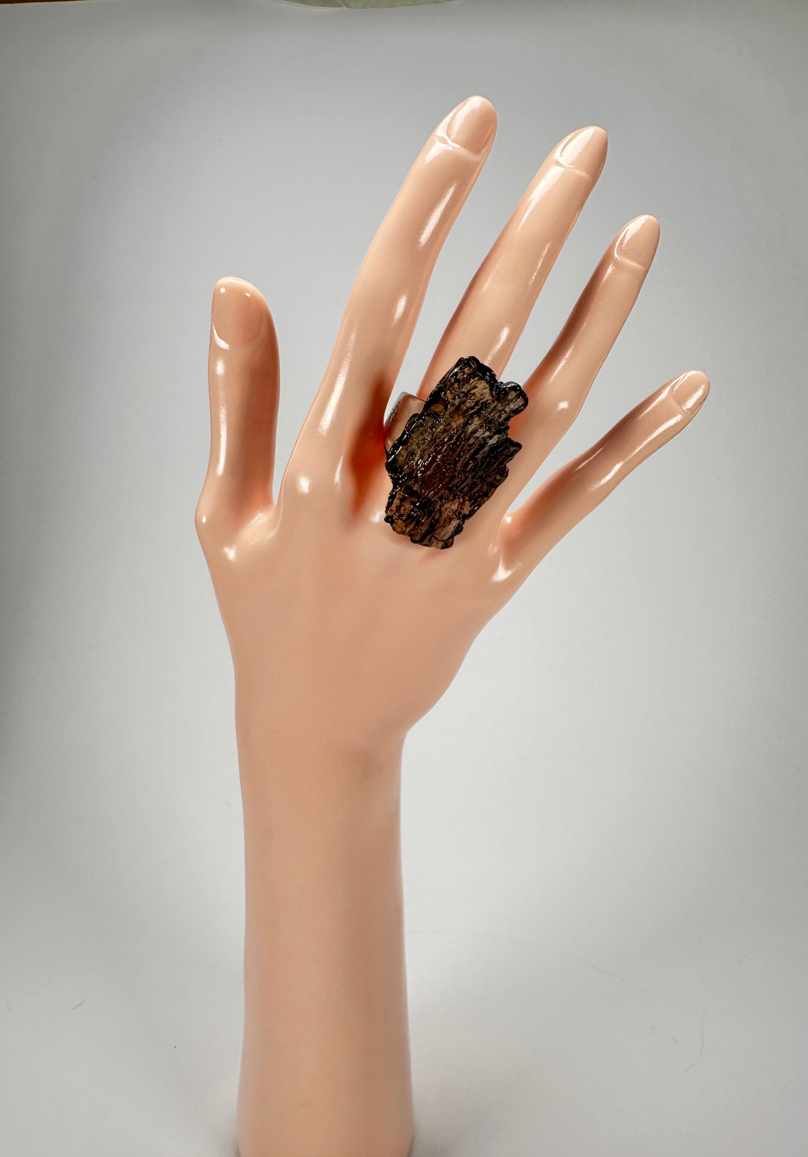 Jackie Brazil "Smoked Crystal" Charcoal Resin Ring ( R0001 ) UK R / USA 8.5