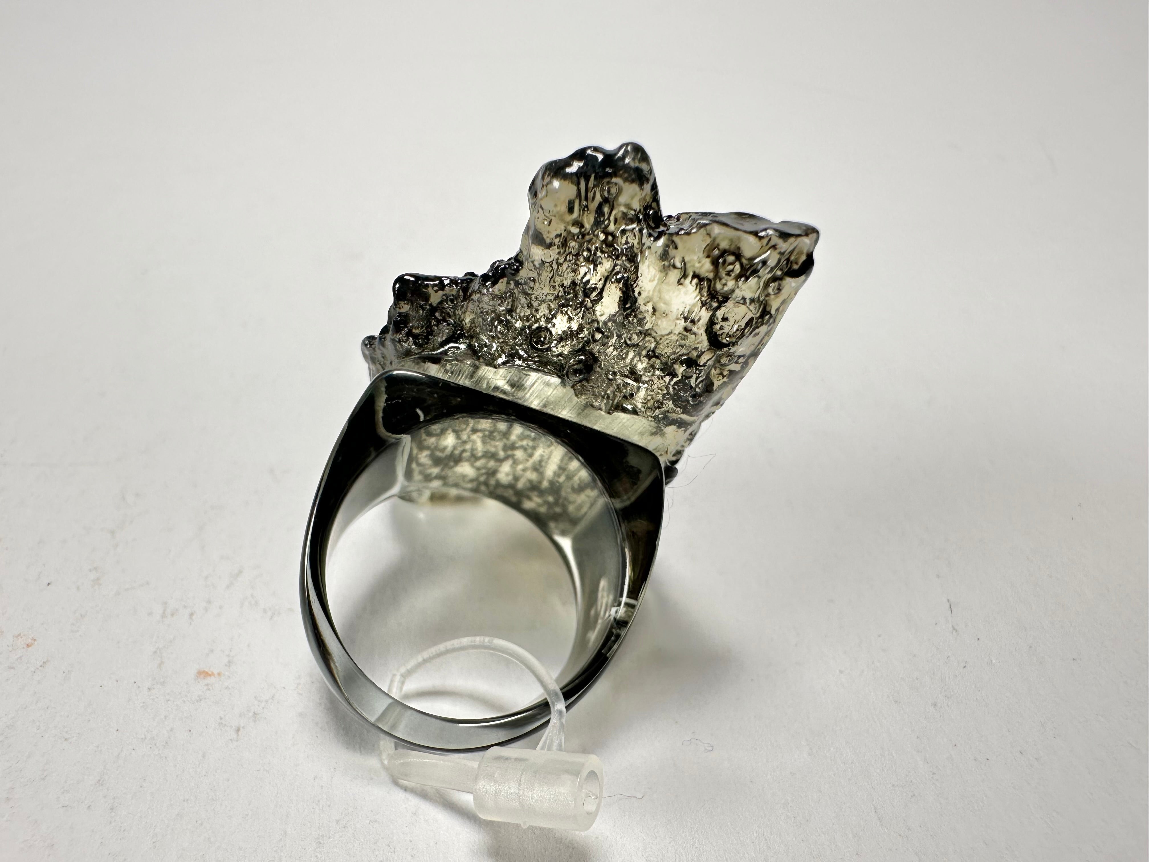 Jackie Brazil "Smoked Crystal" Charcoal Resin Ring ( R0001 ) UK R / USA 8.5