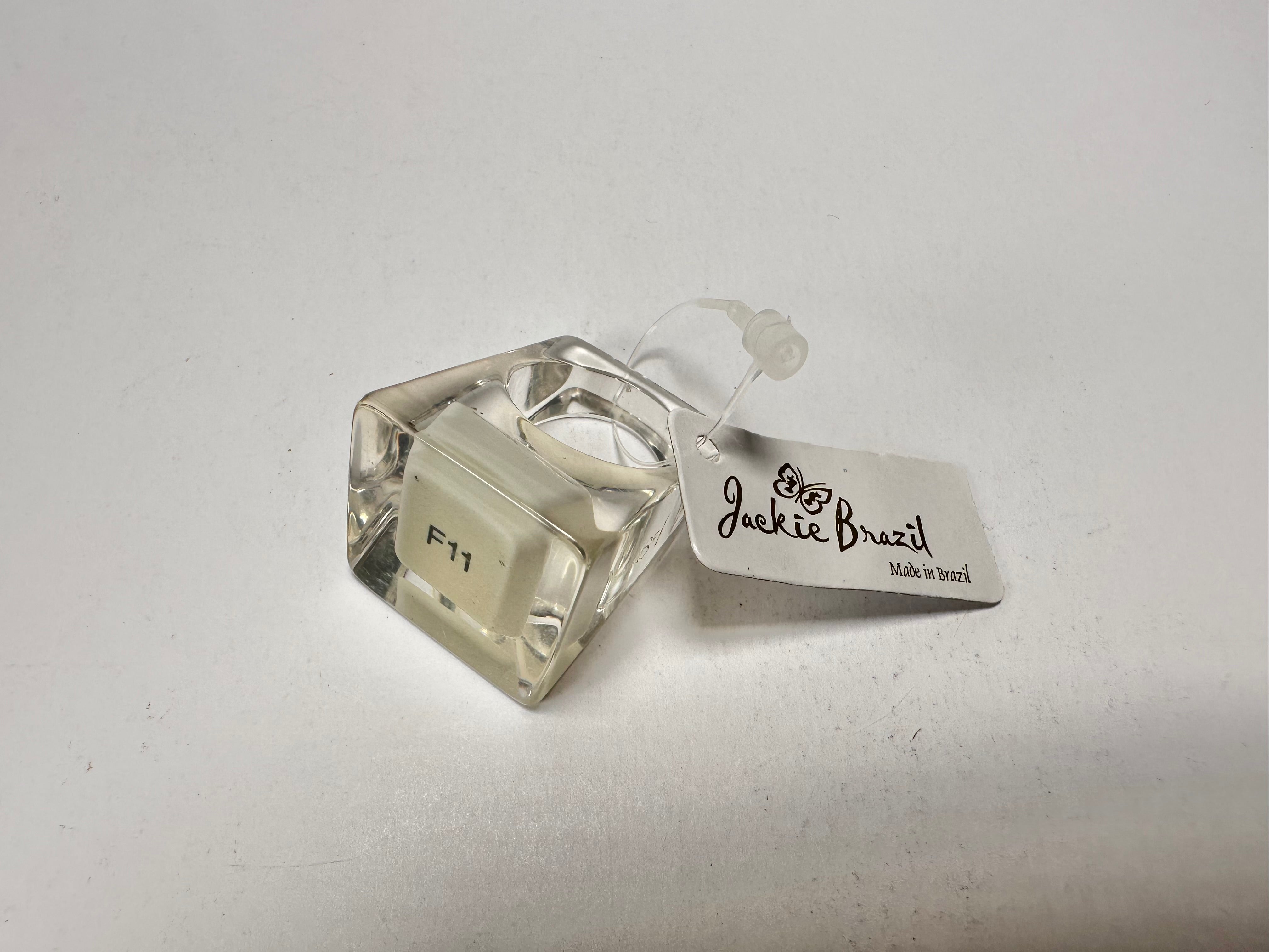 Jackie Brazil "Carre" Keyboard Flash Clear Square Resin Ring ( R3210 ) Size UK Q / US 8
