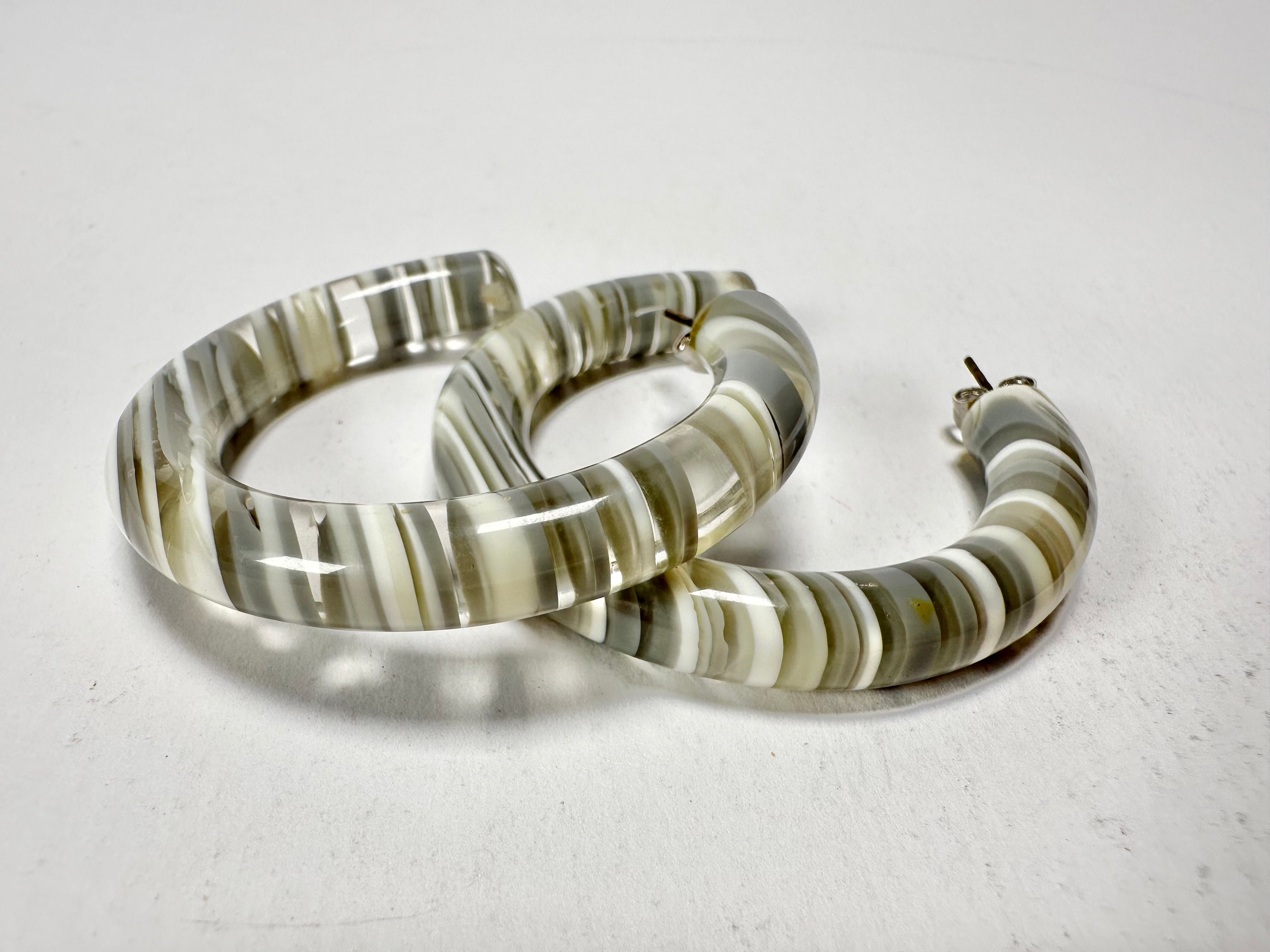 Jackie Brazil "Hoops" Liquorice Spring Cream Mix Resin Earrings ( E2215 )