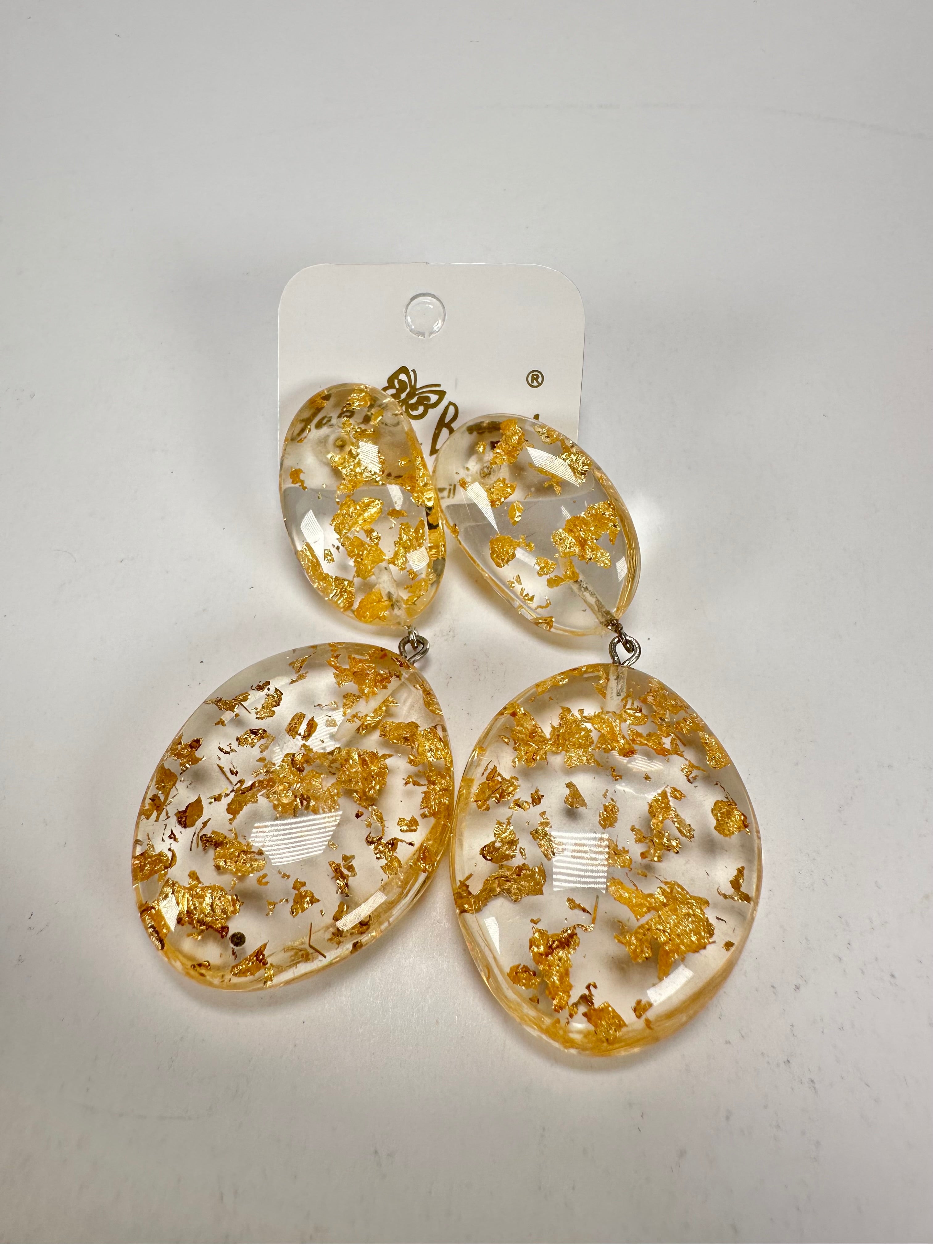 Jackie Brazil "Gold Flakes" Medium Riverstone Double Pendant Resin Earrings ( E3900 )