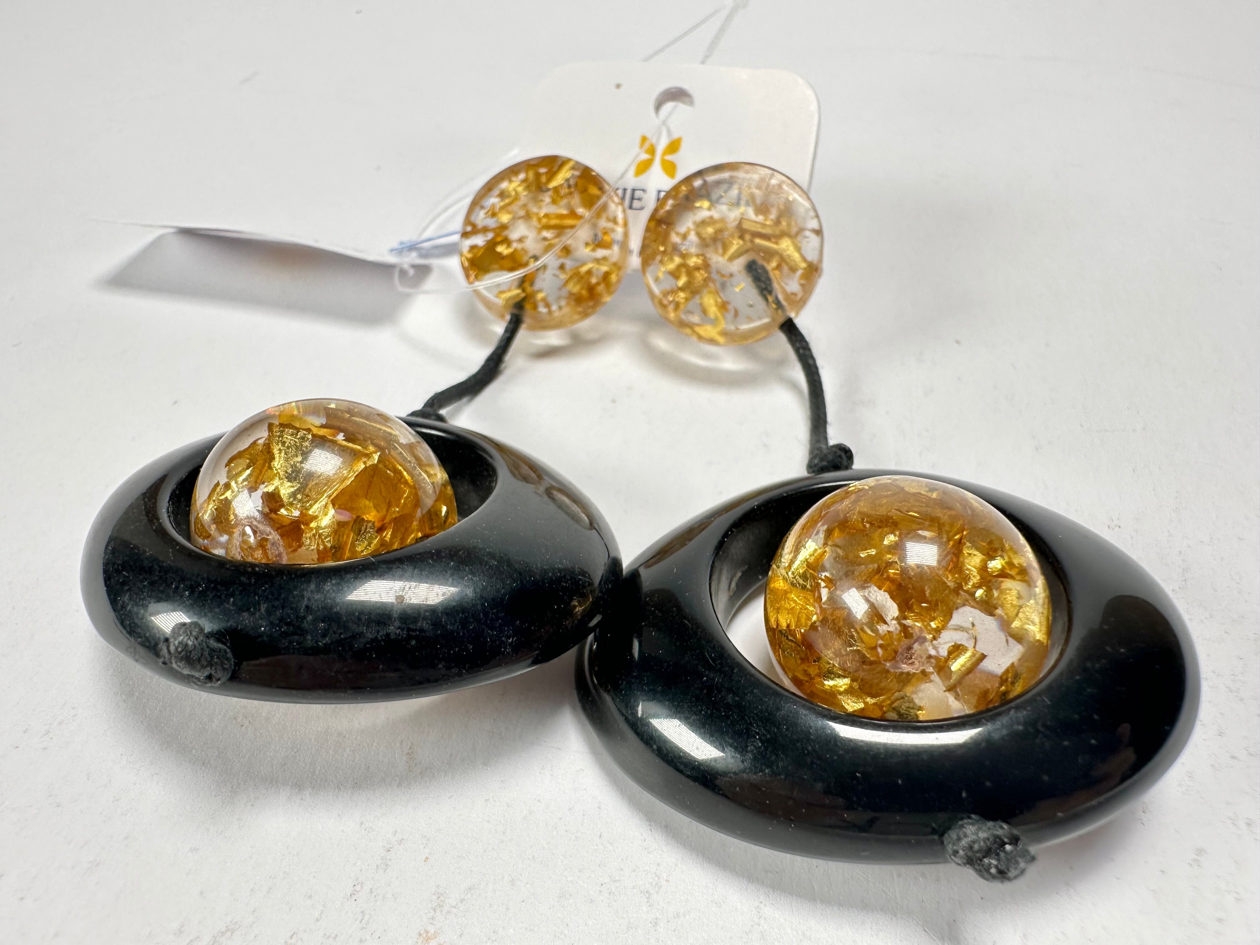 Jackie Brazil "Saturn" Black & Gold Flakes Disk & Ball on Cord Resin Earrings ( E0052 )