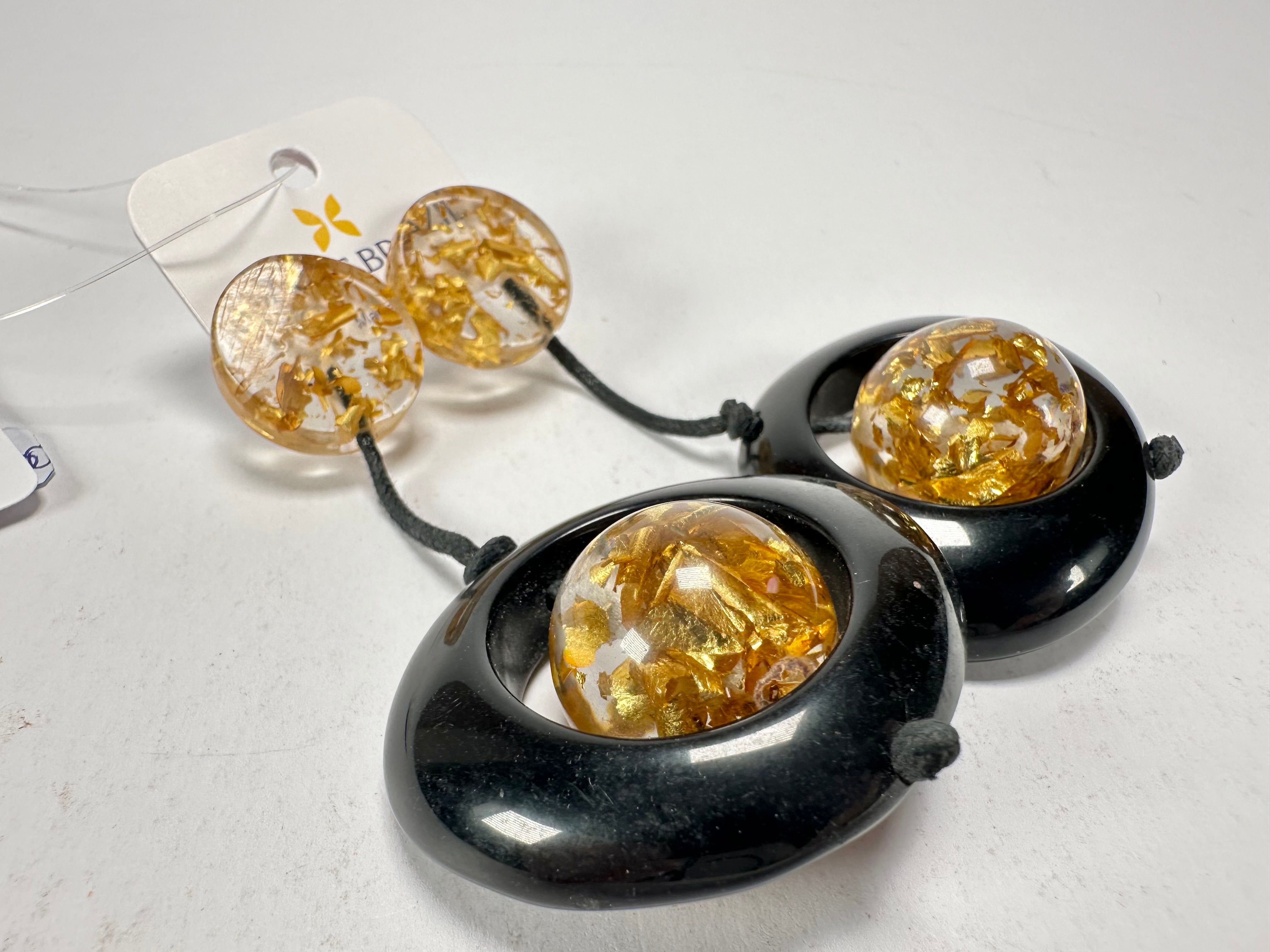 Jackie Brazil "Saturn" Black & Gold Flakes Disk & Ball on Cord Resin Earrings ( E0052 )
