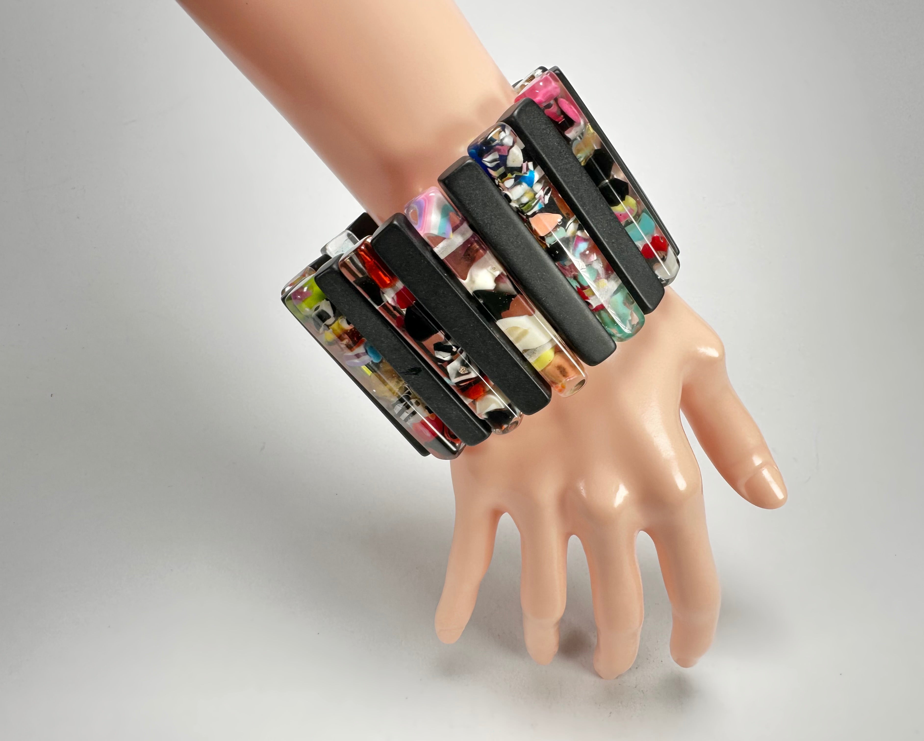 Jackie Brazil "Clarissa" Black & Cascade Thin Rectangles Elasticated Bracelet ( B2335 )