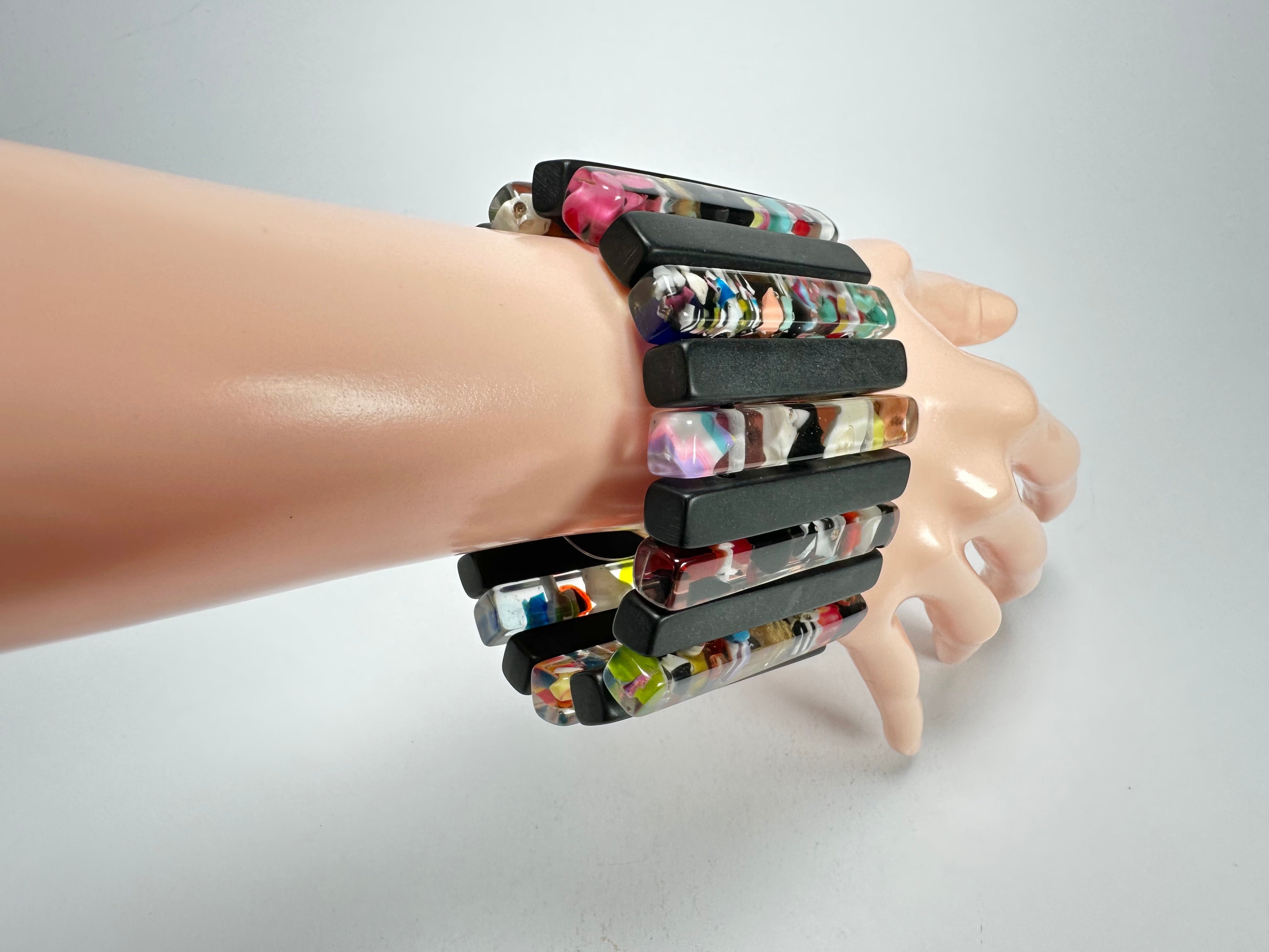 Jackie Brazil "Clarissa" Black & Cascade Thin Rectangles Elasticated Bracelet ( B2335 )