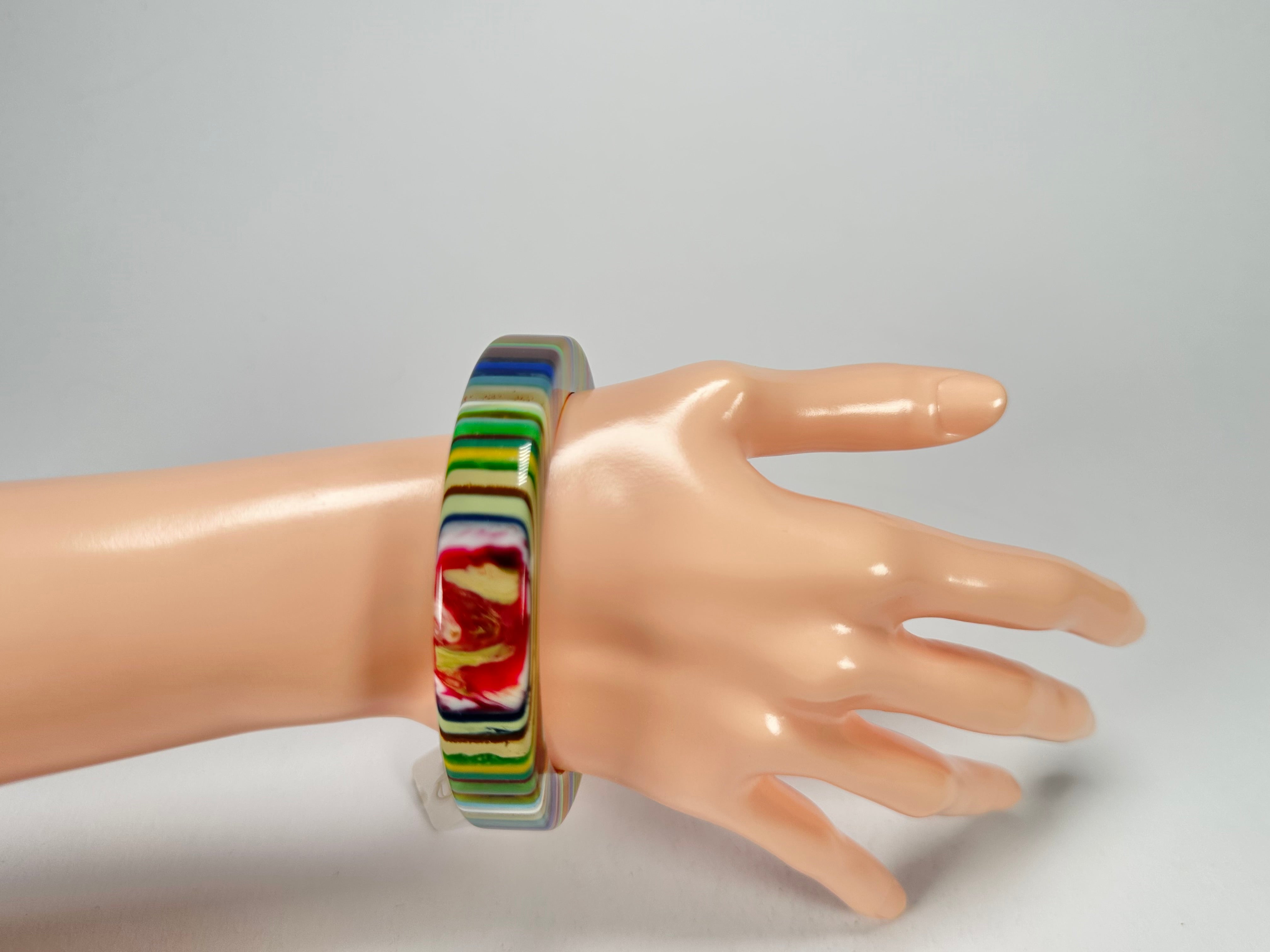 Jackie Brazil "Cat Eye" Liquorice Allsorts with Cat Eye Spring Mix 1.3cm Resin Bangle ( B1034 )