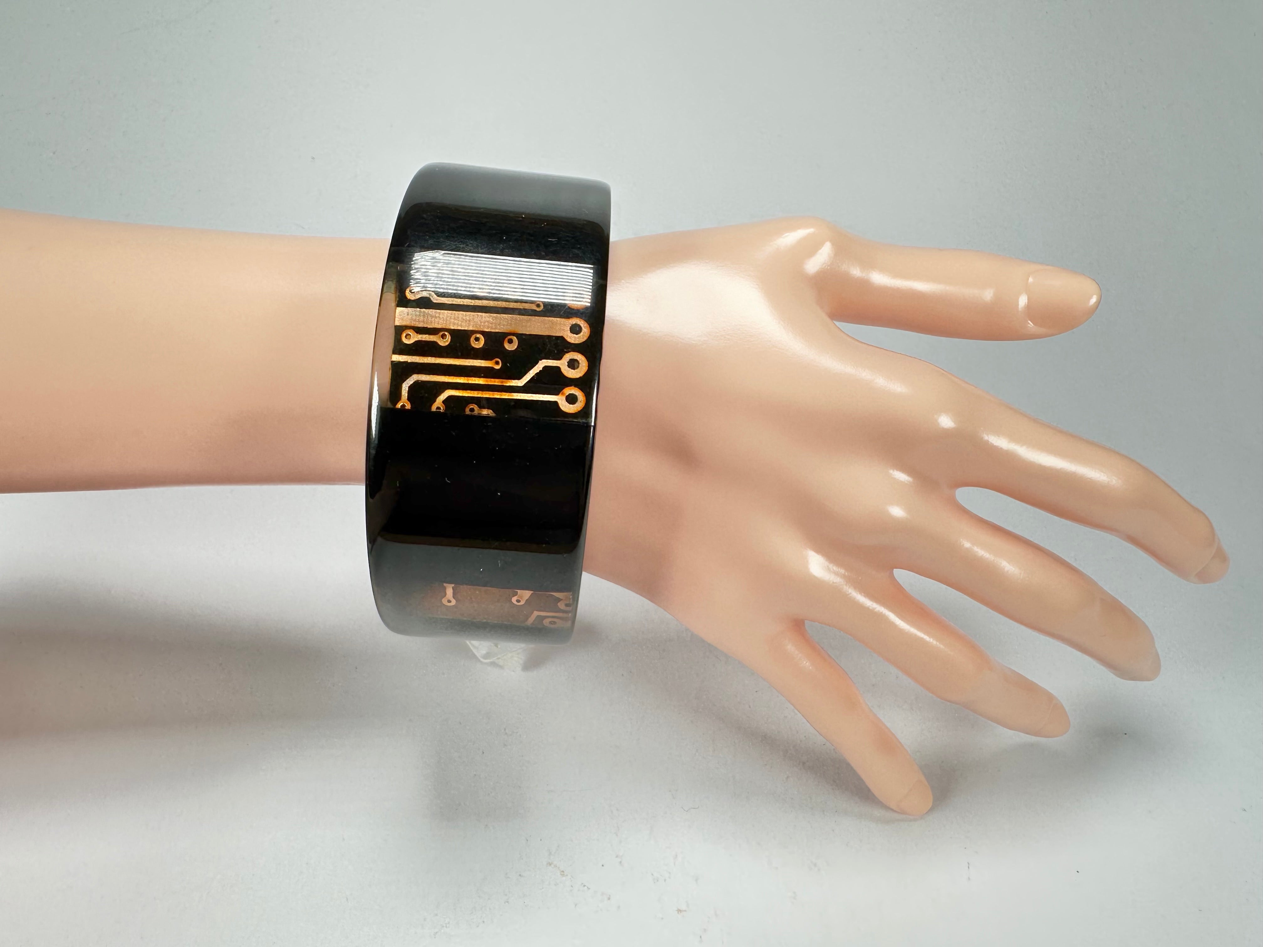 Jackie Brazil "Ultra" Digital Flash Solid Round 3.4cm Bangle ( B3243 )