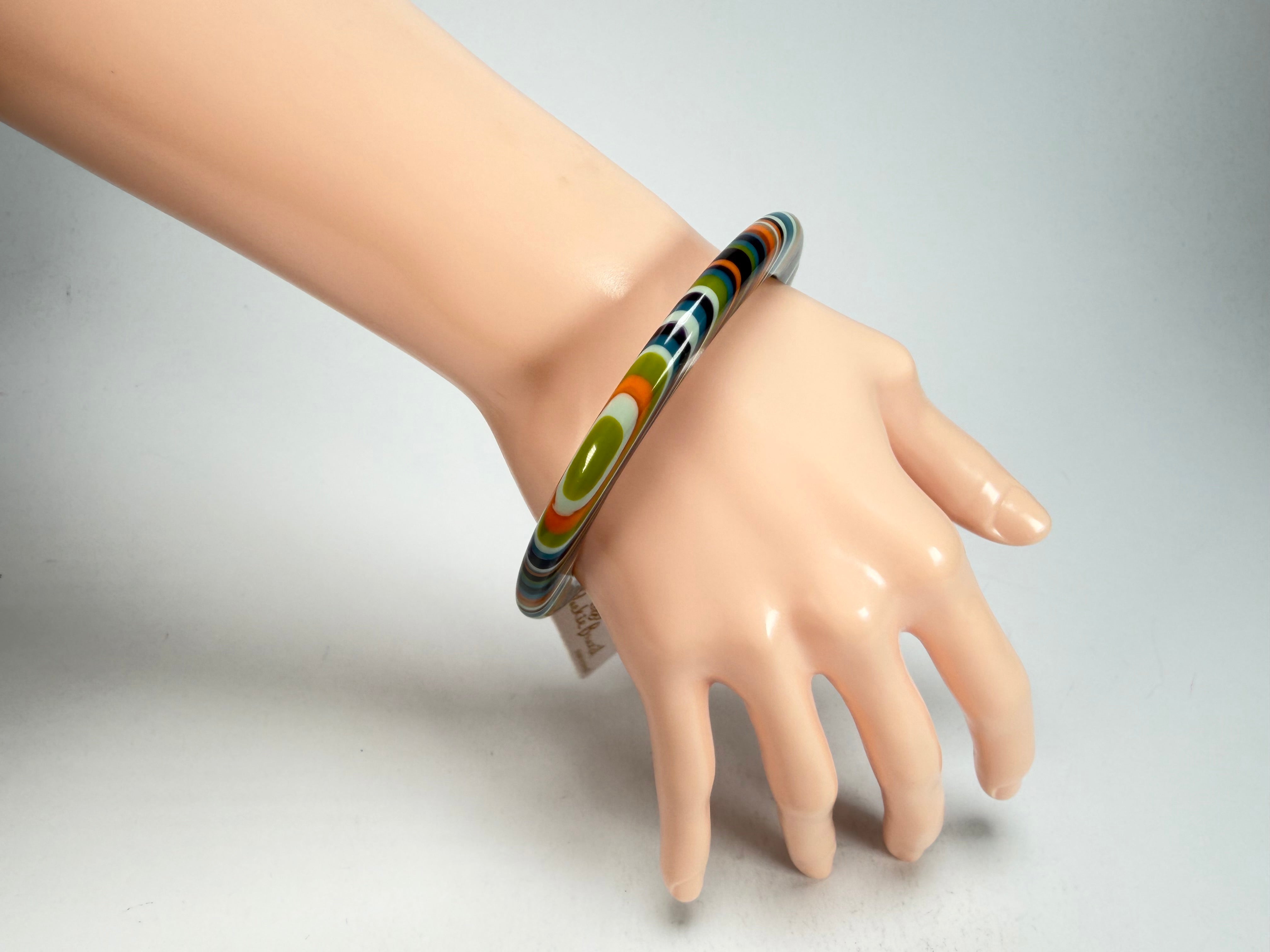 Jackie Brazil "Olympic Circles" Liquorice Allsorts Winter Colour 0.5cm Resin Bangle ( B2336 )