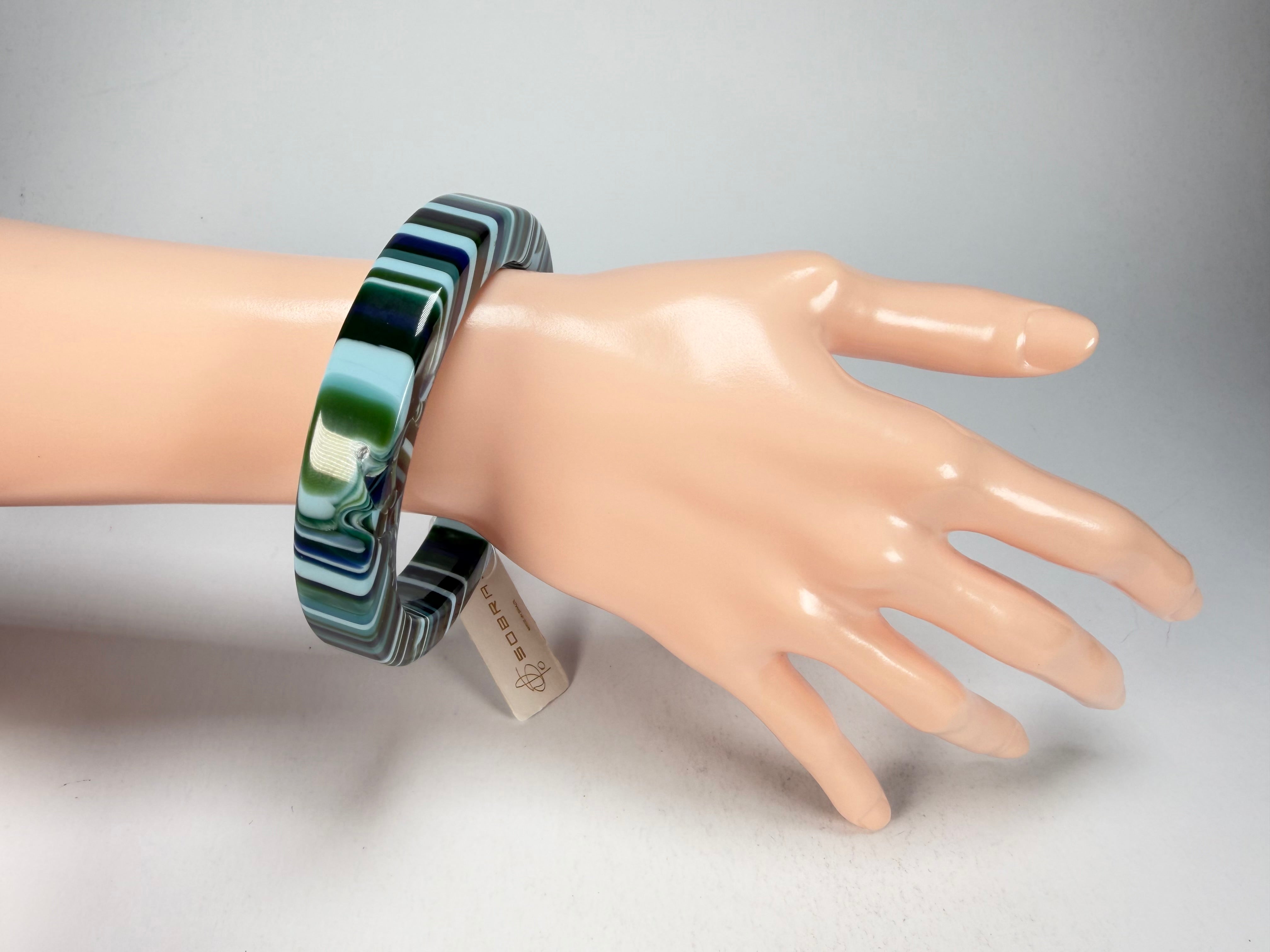 Jackie Brazil "Cat Eye" Liquorice Allsorts with Cat Eye Blue Mix 1.3cm Resin Bangle ( B1034 )