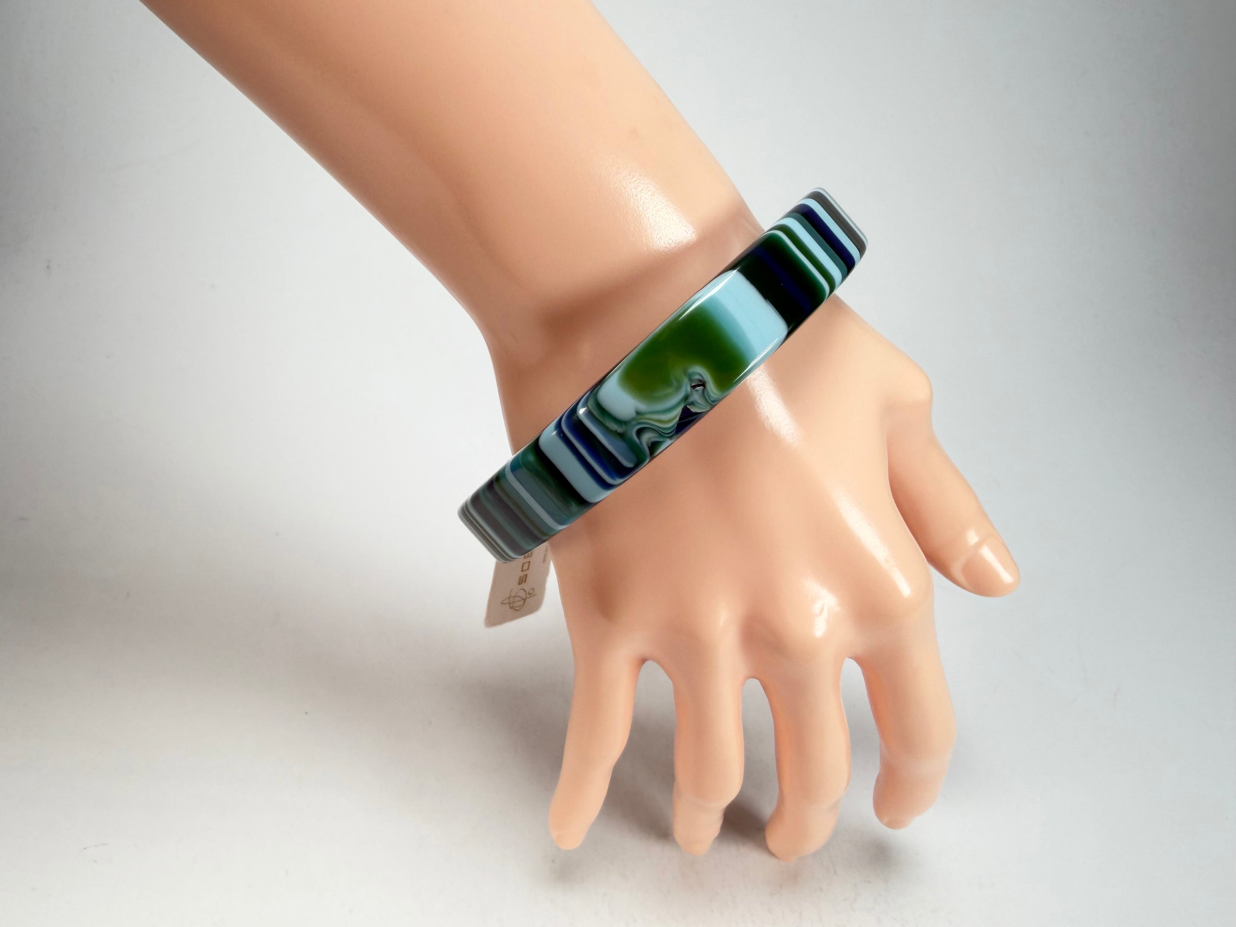 Jackie Brazil "Cat Eye" Liquorice Allsorts with Cat Eye Blue Mix 1.3cm Resin Bangle ( B1034 )