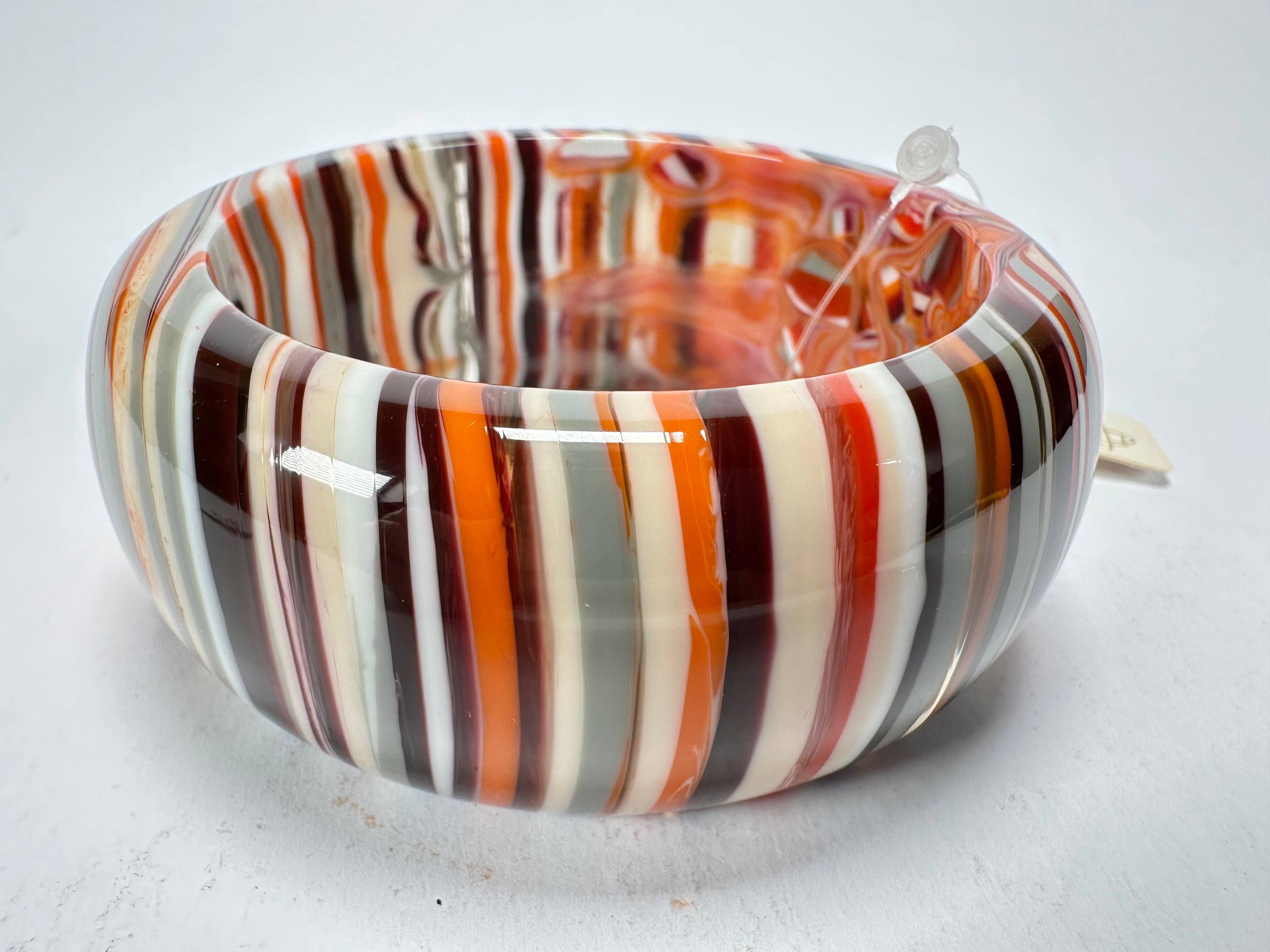 Jackie Brazil "All Sorts "Liquorice w/Cat Eye Orange Mix 3.4cm Bangle ( B2444 )
