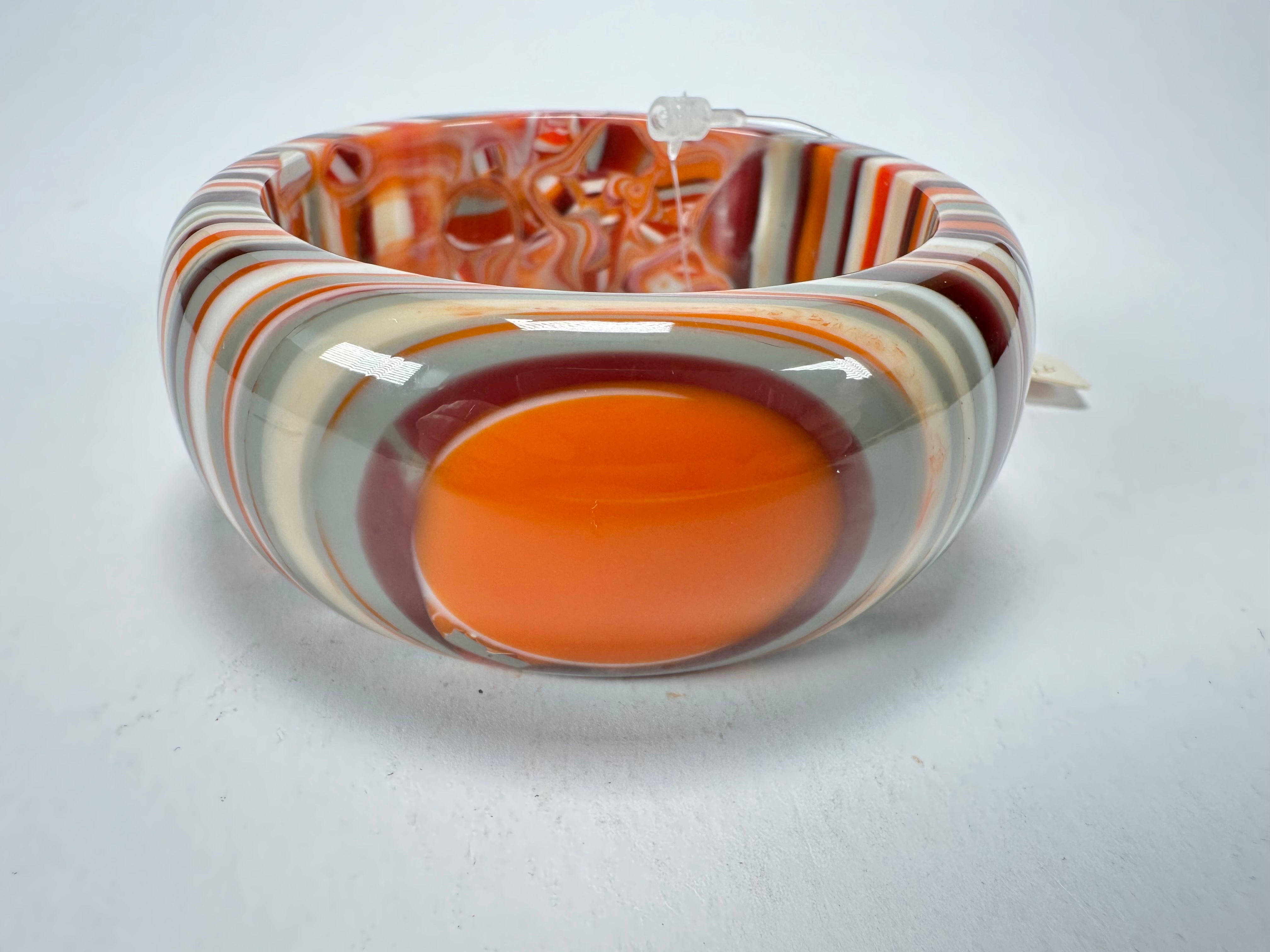 Jackie Brazil "All Sorts "Liquorice w/Cat Eye Orange Mix 3.4cm Bangle ( B2444 )