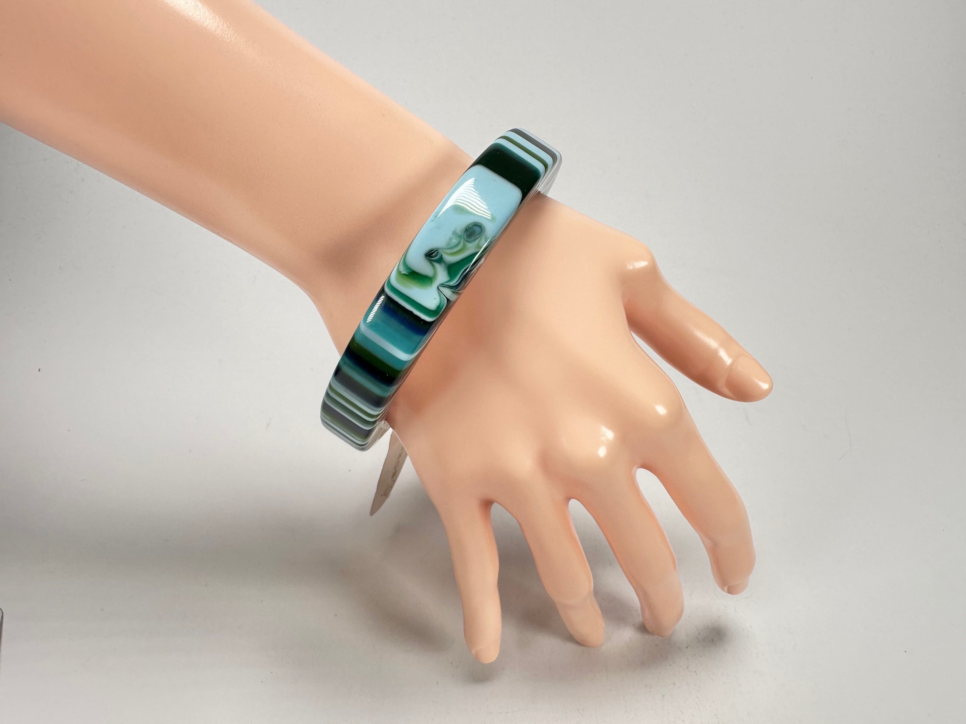 Jackie Brazil "Cat Eye" Liquorice Allsorts with Cat Eye Blue Mix 1.3cm Resin Bangle ( B1034 )