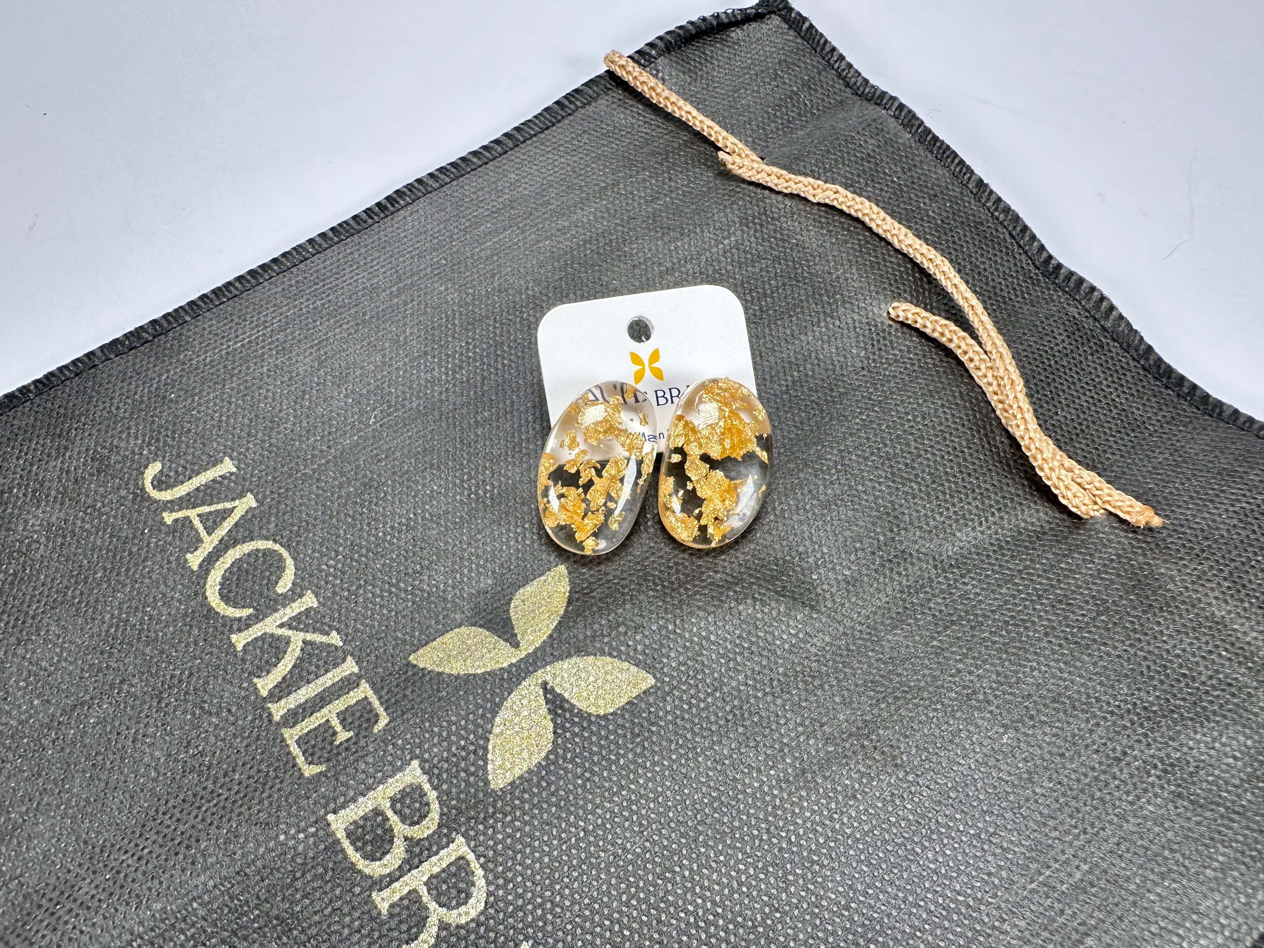 Jackie Brazil "Oval" Gold Flakes Single Stone Pendant Stud Resin Earrings ( E3608 )