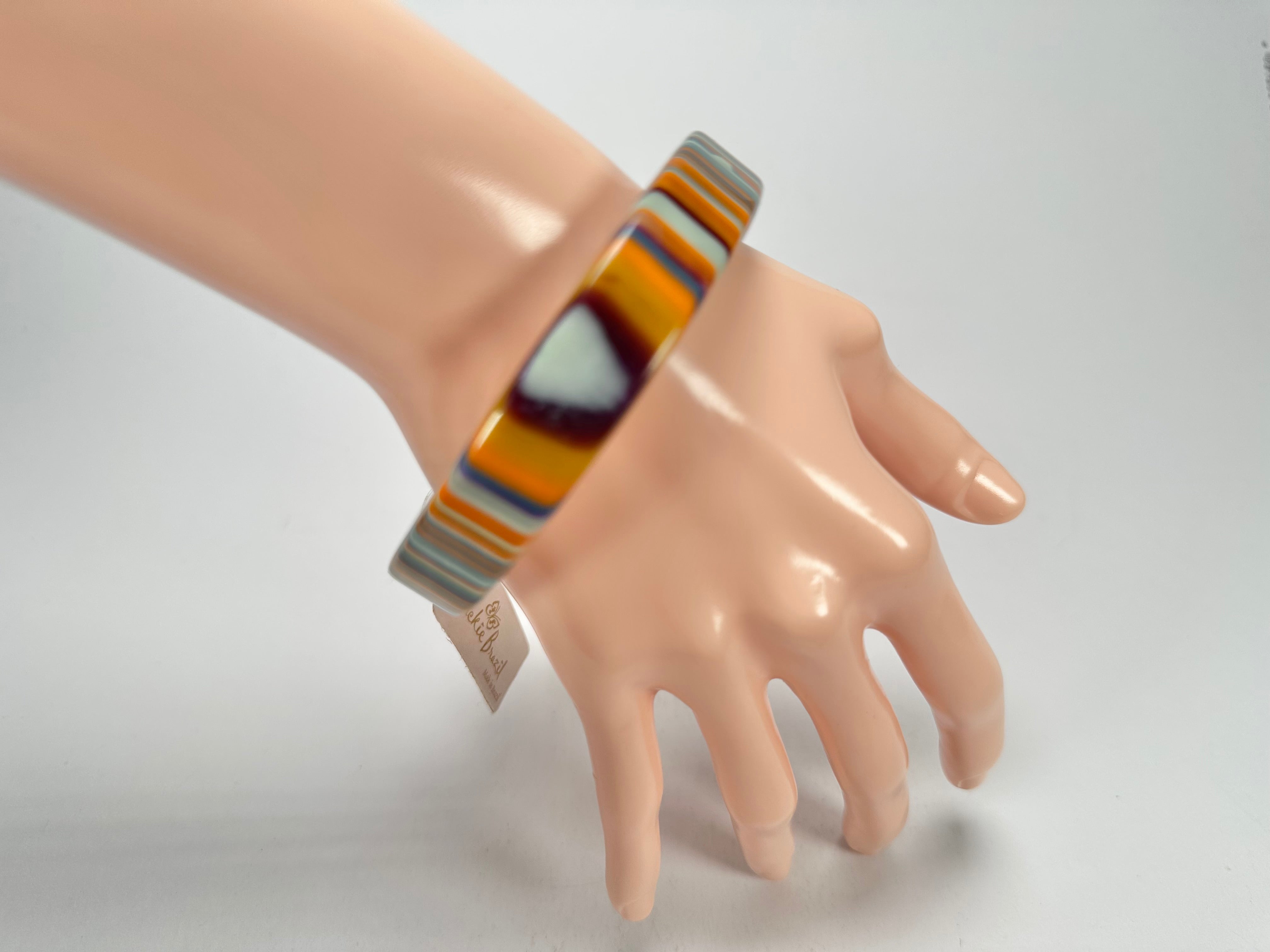 Jackie Brazil "Cat Eye" Liquorice Allsorts with Cat Eye Winter Colour 1.3cm Resin Bangle ( B1034 )