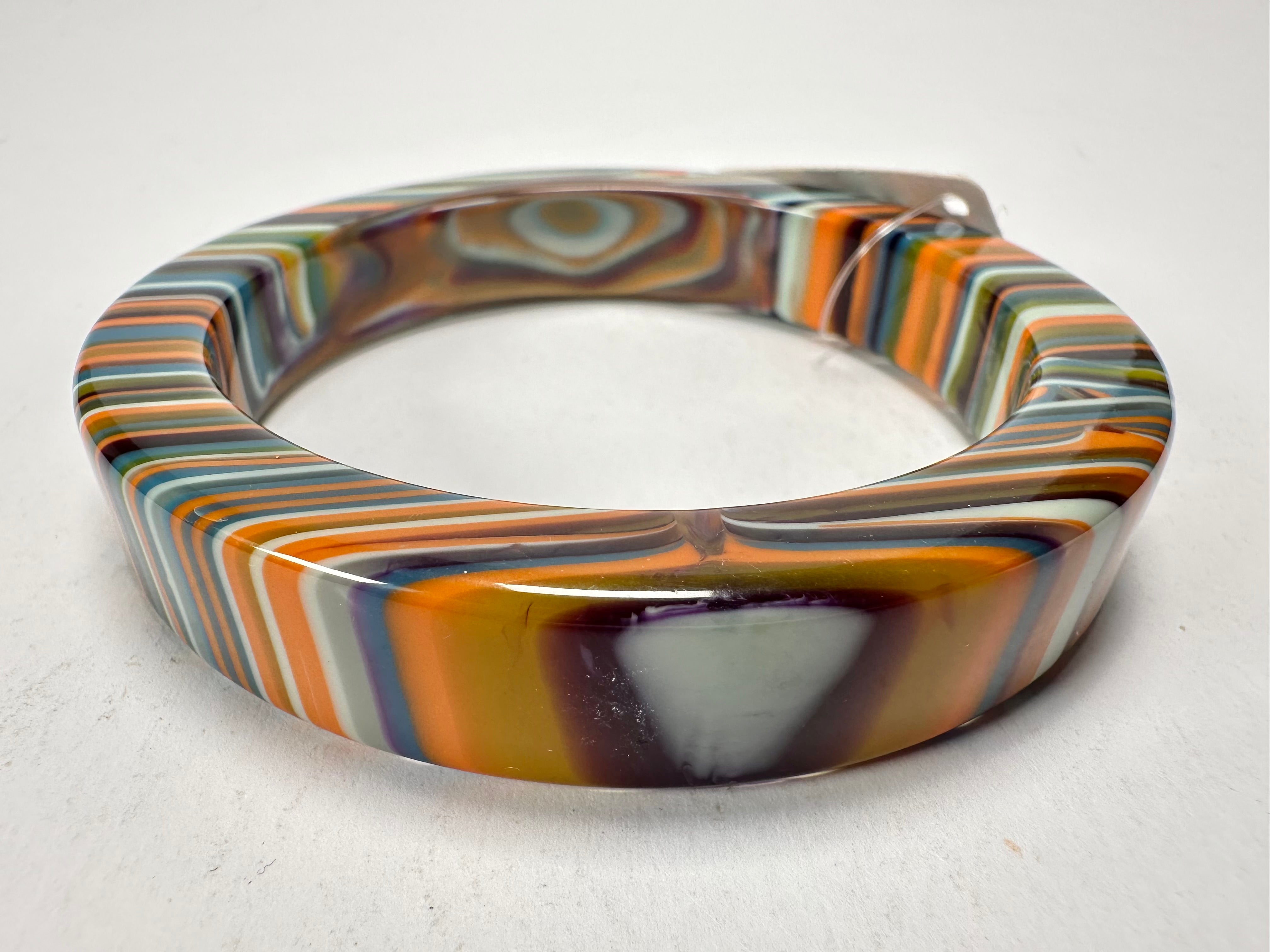 Jackie Brazil "Cat Eye" Liquorice Allsorts with Cat Eye Winter Colour 1.3cm Resin Bangle ( B1034 )