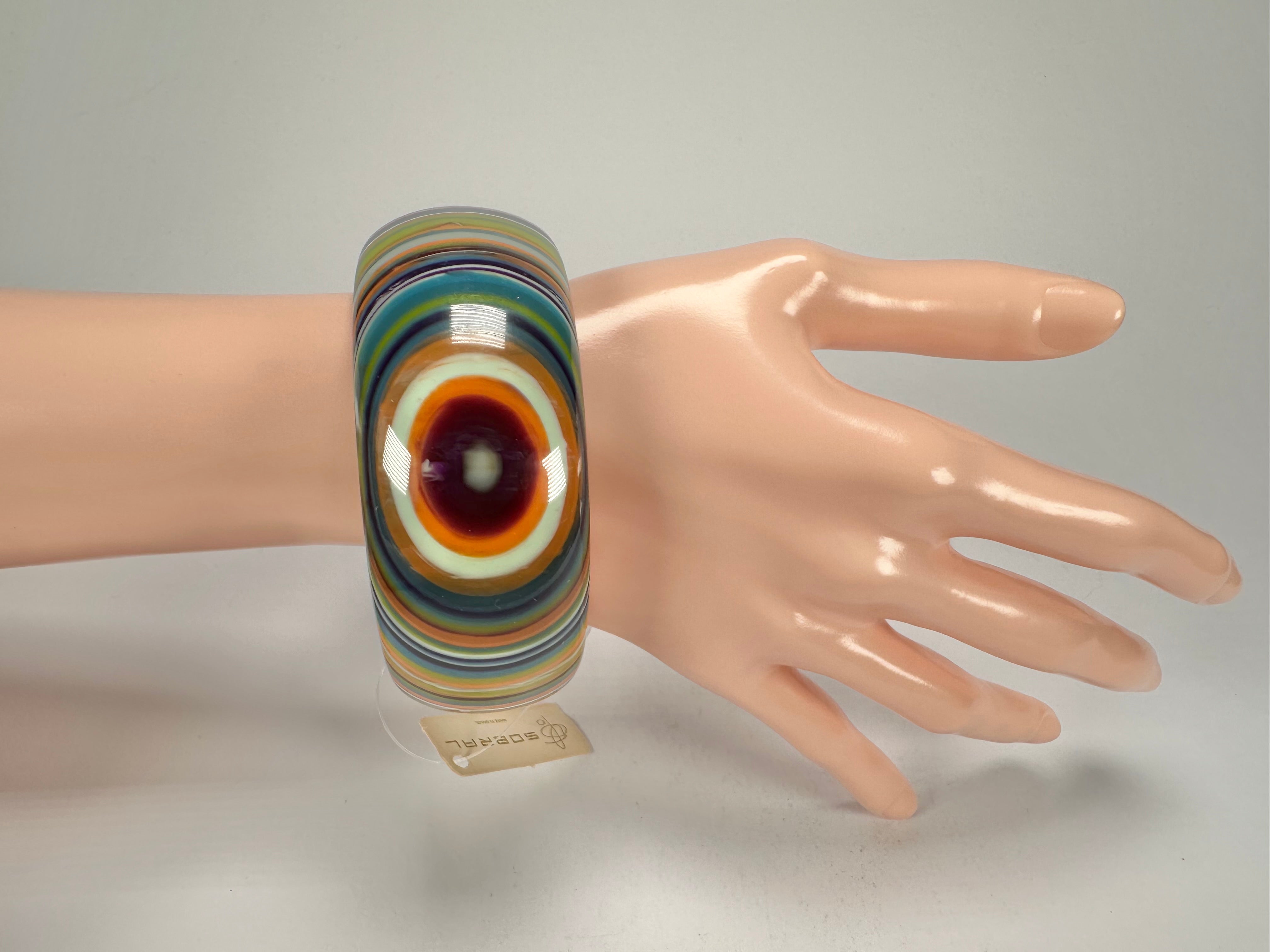 Jackie Brazil "All Sorts "Liquorice w/Cat Eye Winter Mix 3.4cm Bangle ( B2444 )