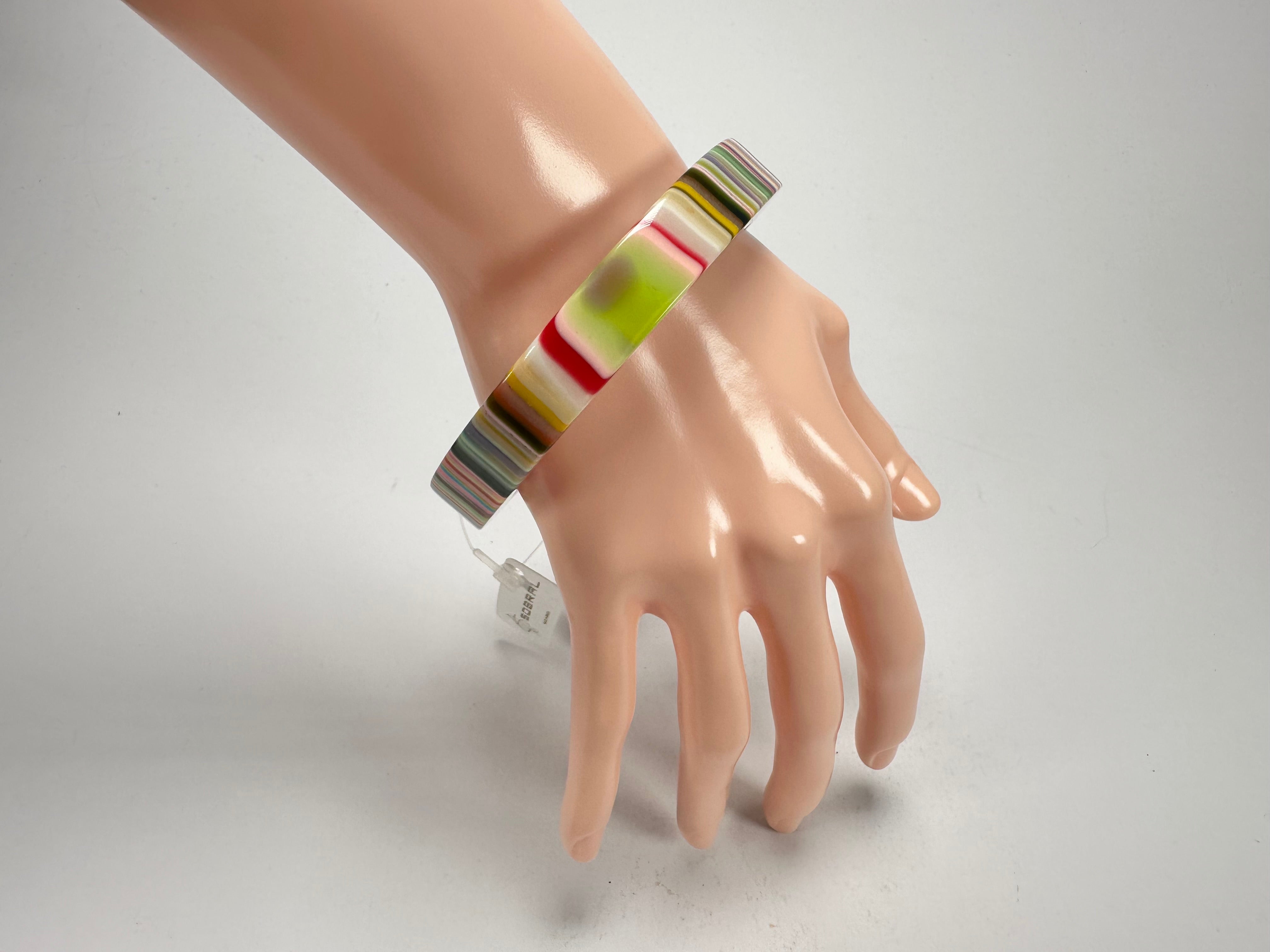 Jackie Brazil "Cat Eye" Liquorice Allsorts with Cat Eye Mix Colours 1.3cm Resin Bangle ( B1034 )