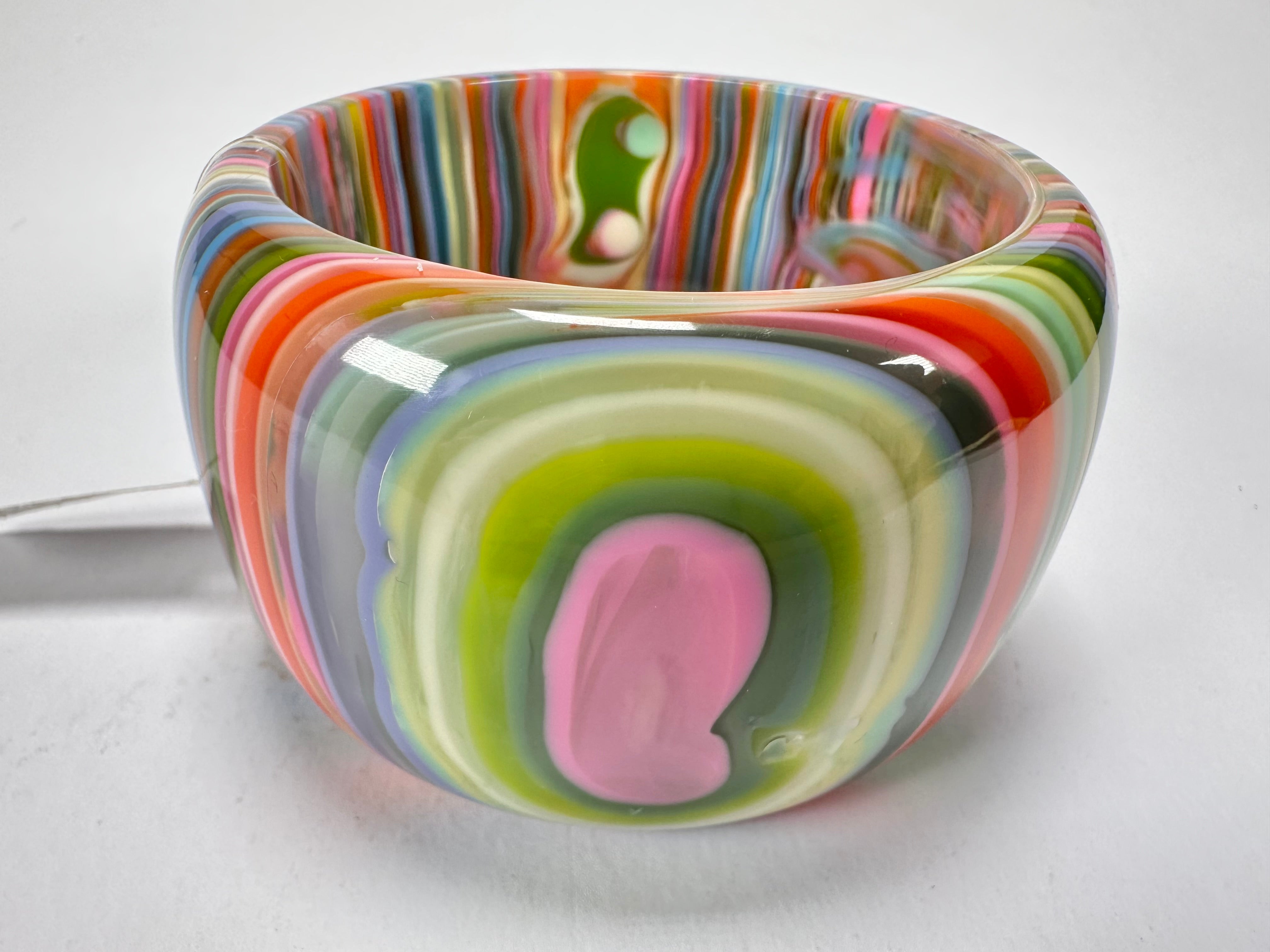Jackie Brazil "Tiger" Liquorice Allsorts with Cat Eye Spring Colour 5cm Resin Bangle ( B0932 )