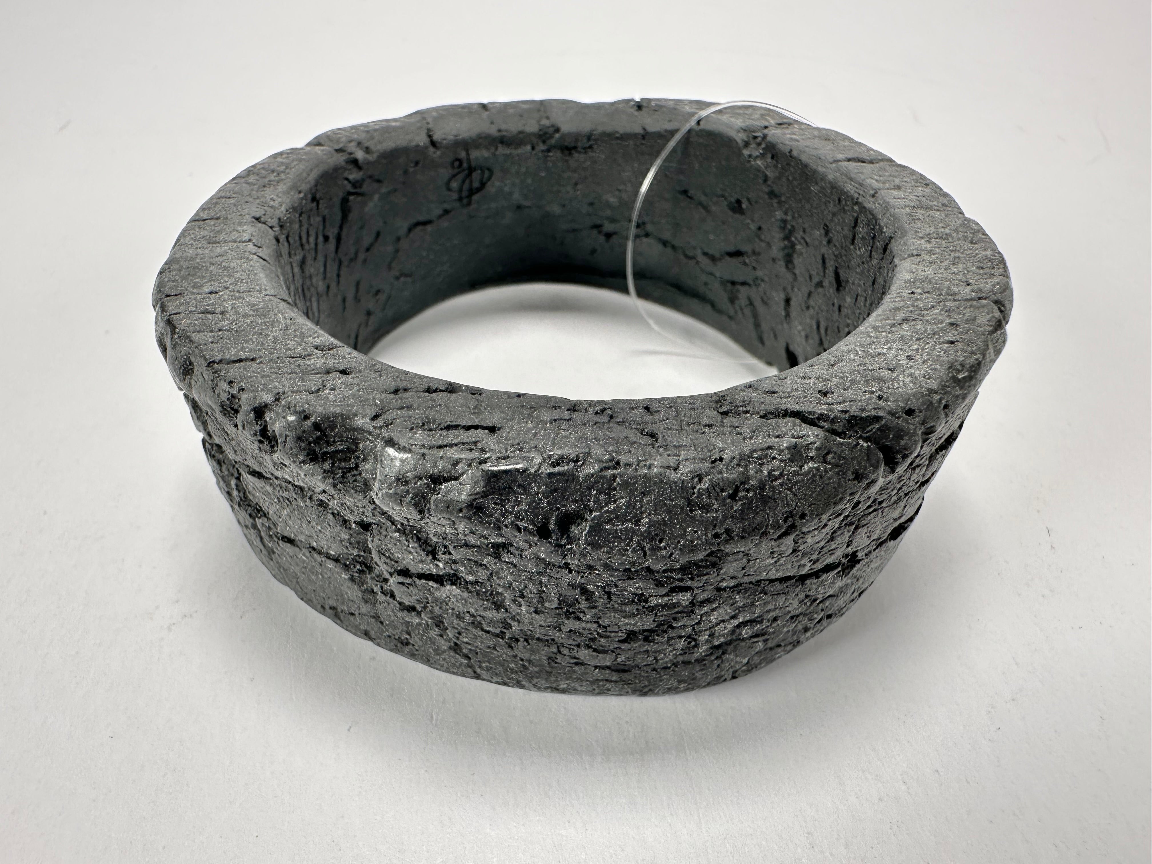 Jackie Brazil "Dark Black" Charcoal Donut Solid Round Medium Bangle ( B2876 )