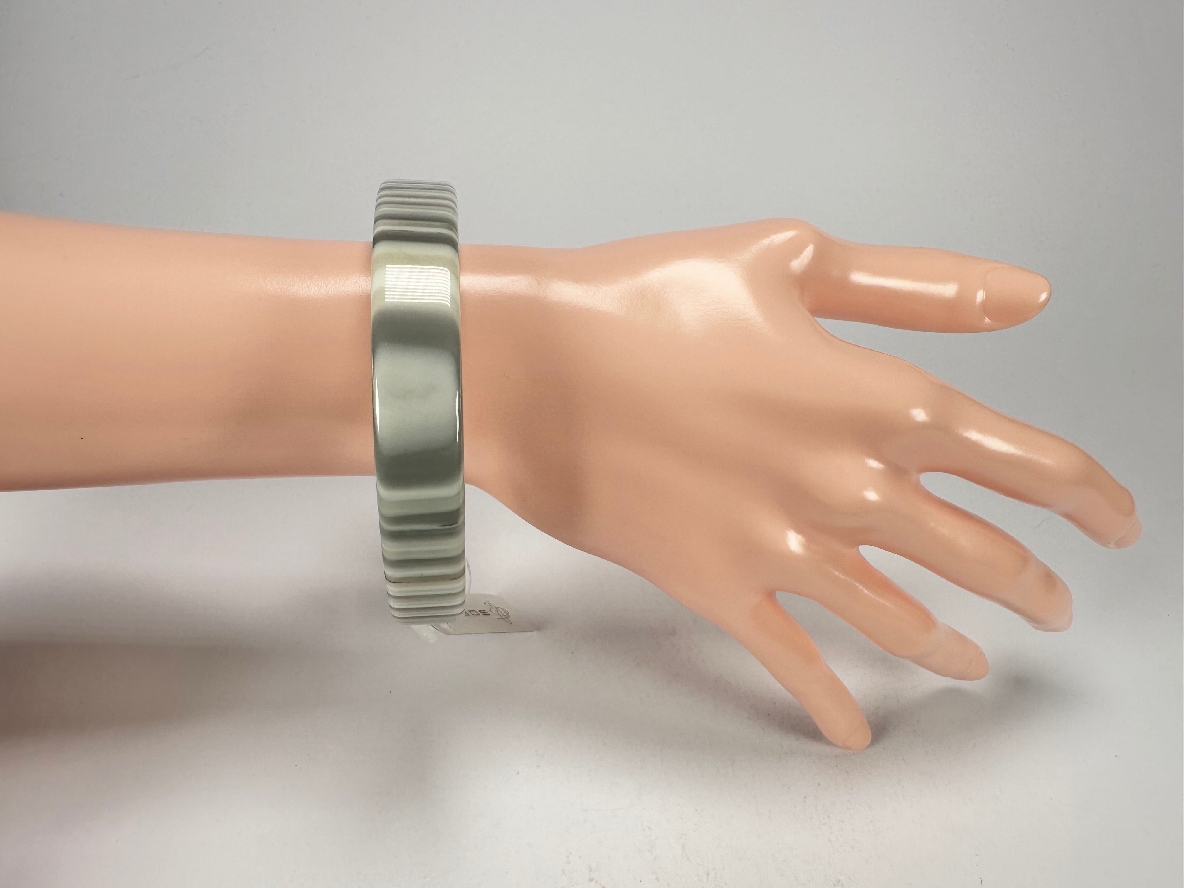 Jackie Brazil "Cat Eye" Liquorice Allsorts with Cat Eye Cream Mix 1.3cm Resin Bangle ( B1034 )
