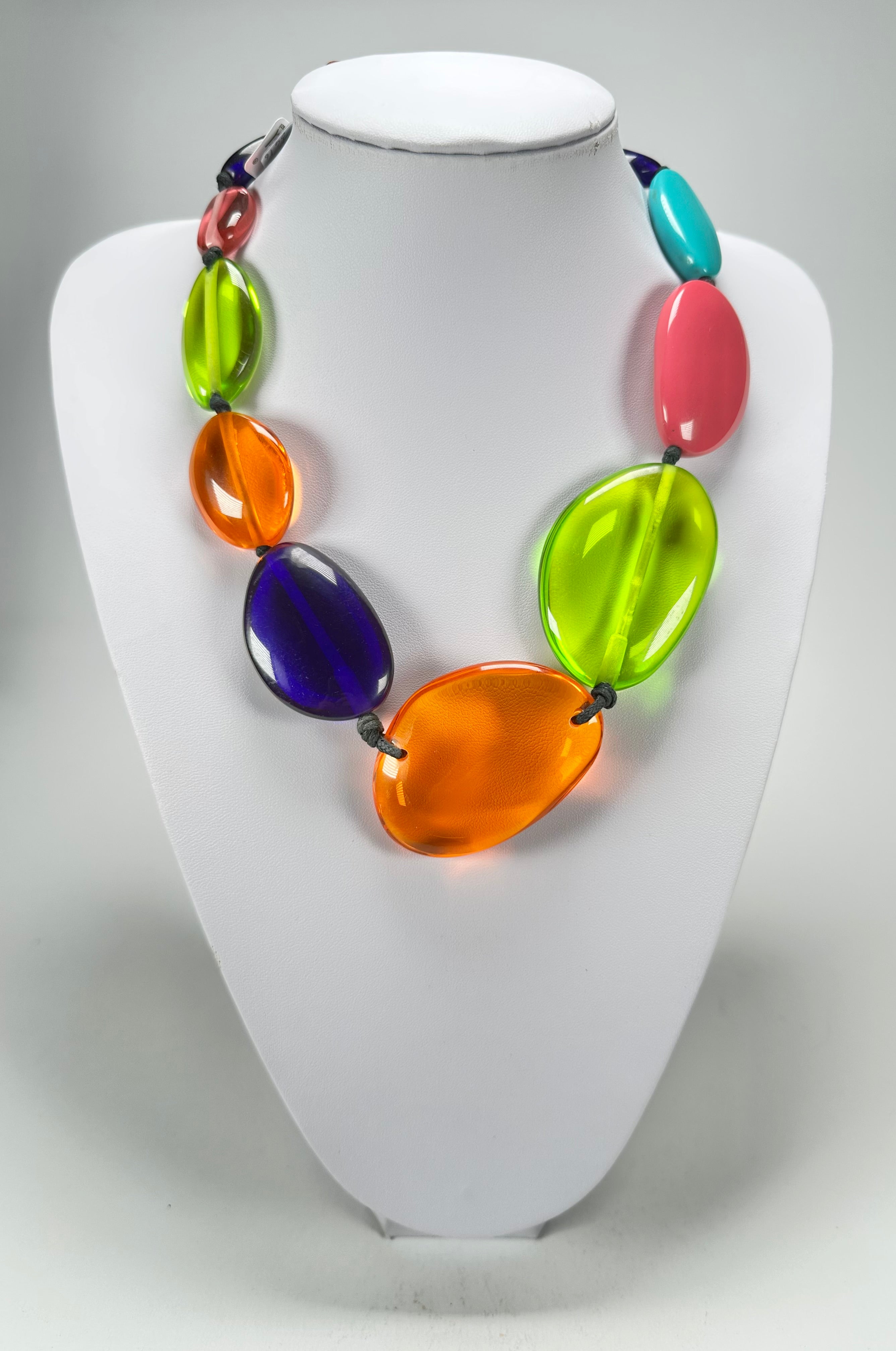 Jackie Brazil "Transparent" Summer Mix Short Flat Riverstones 50cm Necklace ( N3616 )