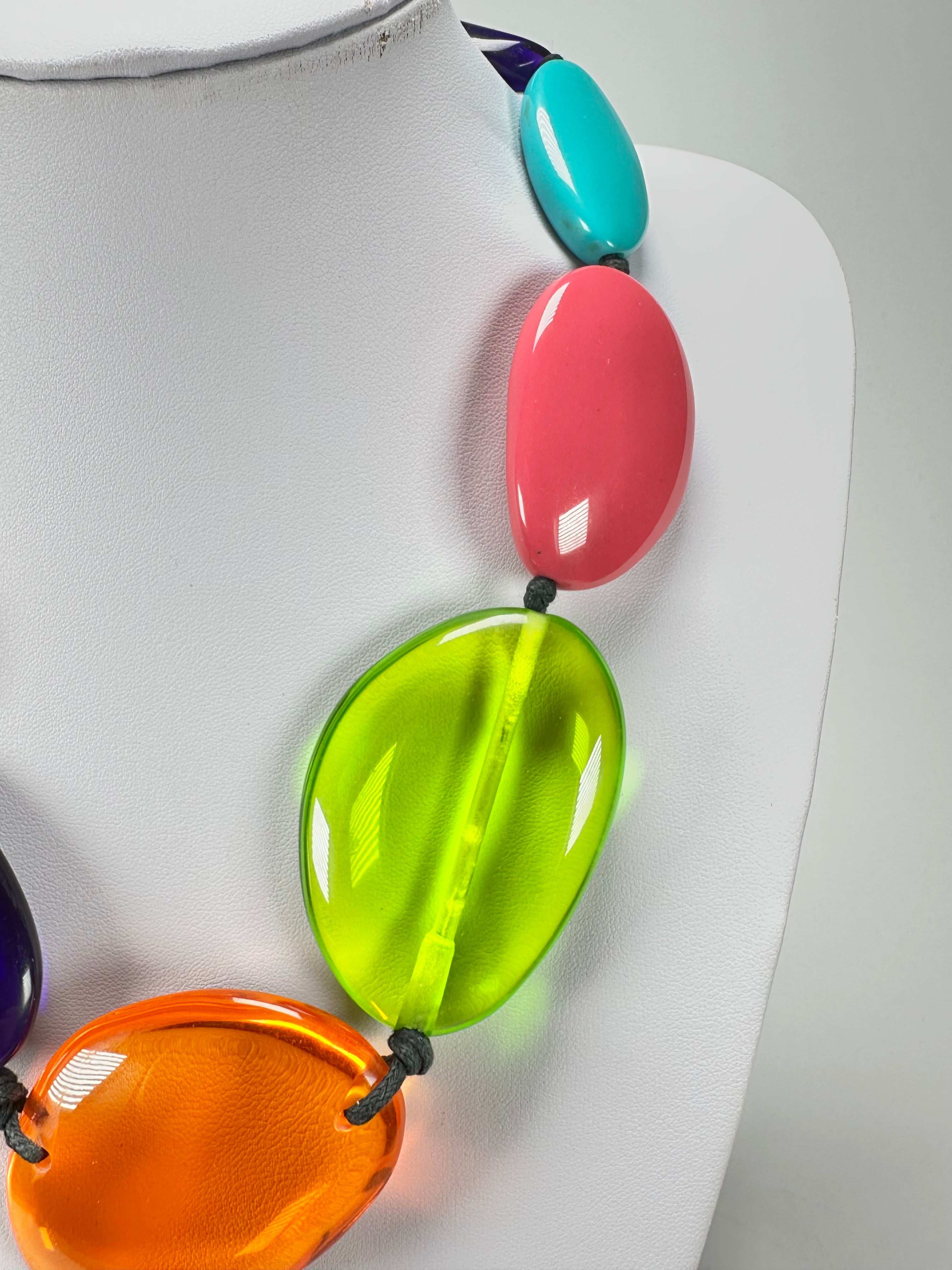 Jackie Brazil "Transparent" Summer Mix Short Flat Riverstones 50cm Necklace ( N3616 )