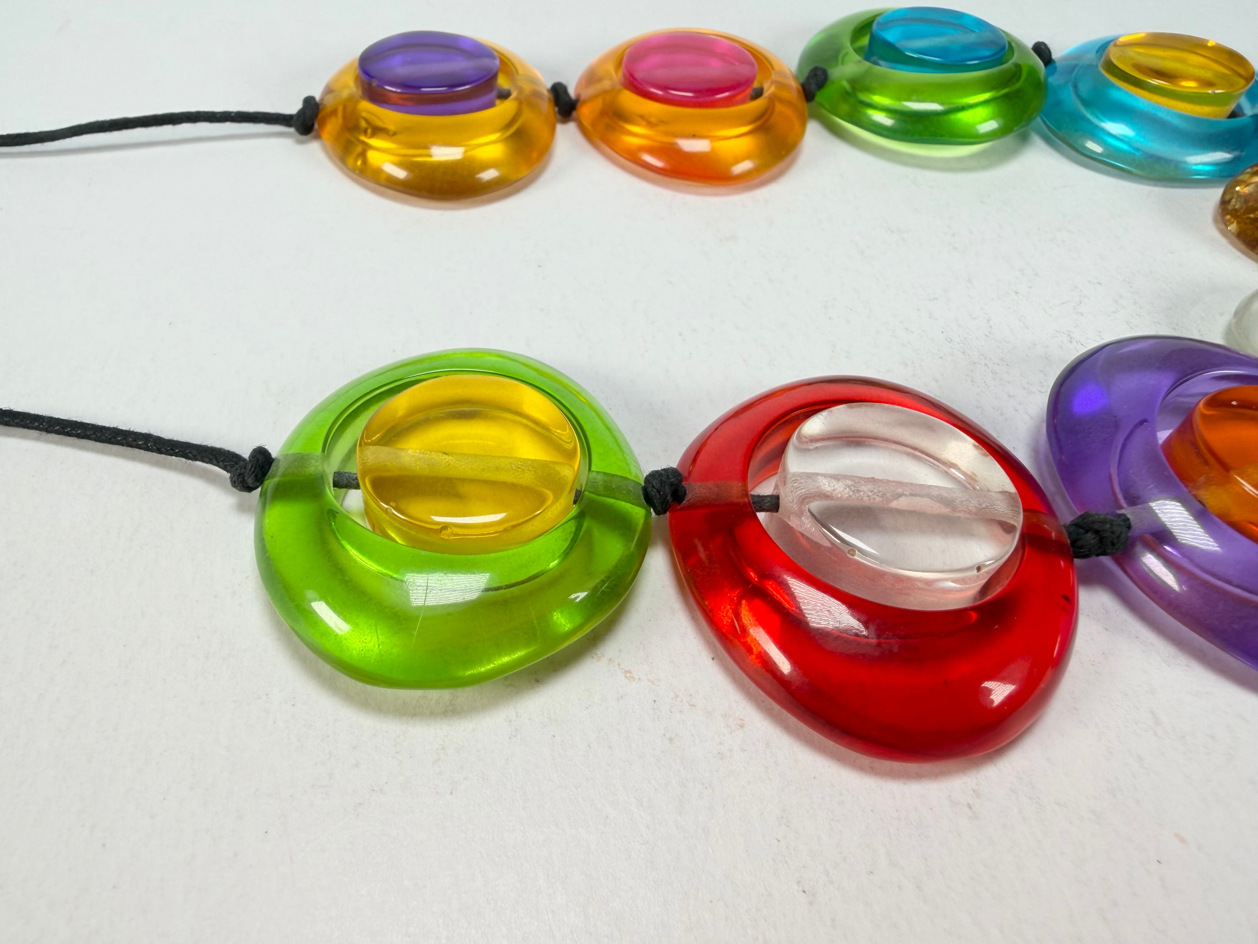 Jackie Brazil "Saturn" Transparent Summer Mix Disk and Cylinder On String Short 50cm Necklace ( N0060 )