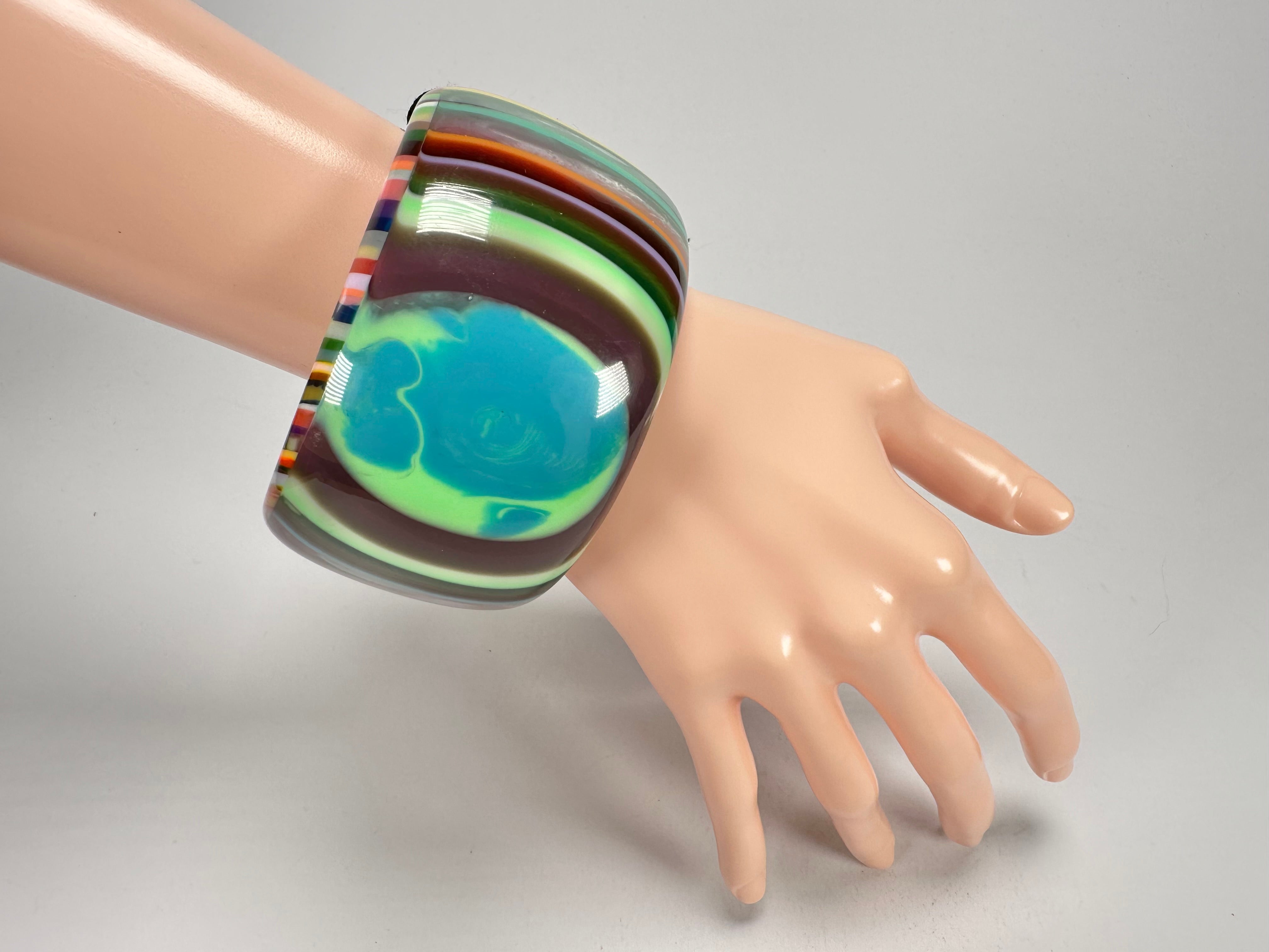 Jackie Brazil "Tiger" Liquorice Allsorts with Cat Eye Mix Colours 5cm Resin Bangle ( B0932 )