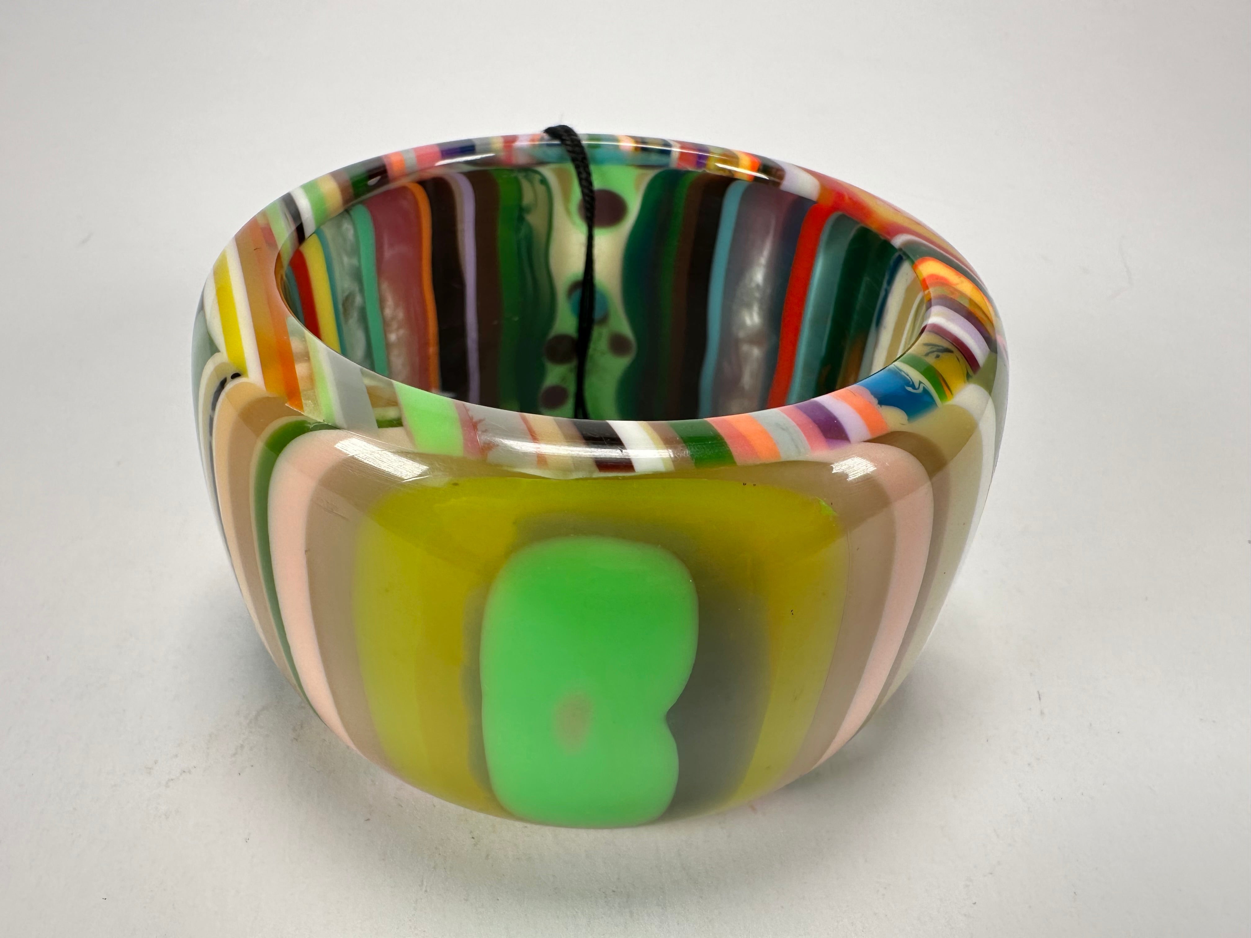 Jackie Brazil "Tiger" Liquorice Allsorts with Cat Eye Mix Colours 5cm Resin Bangle ( B0932 )