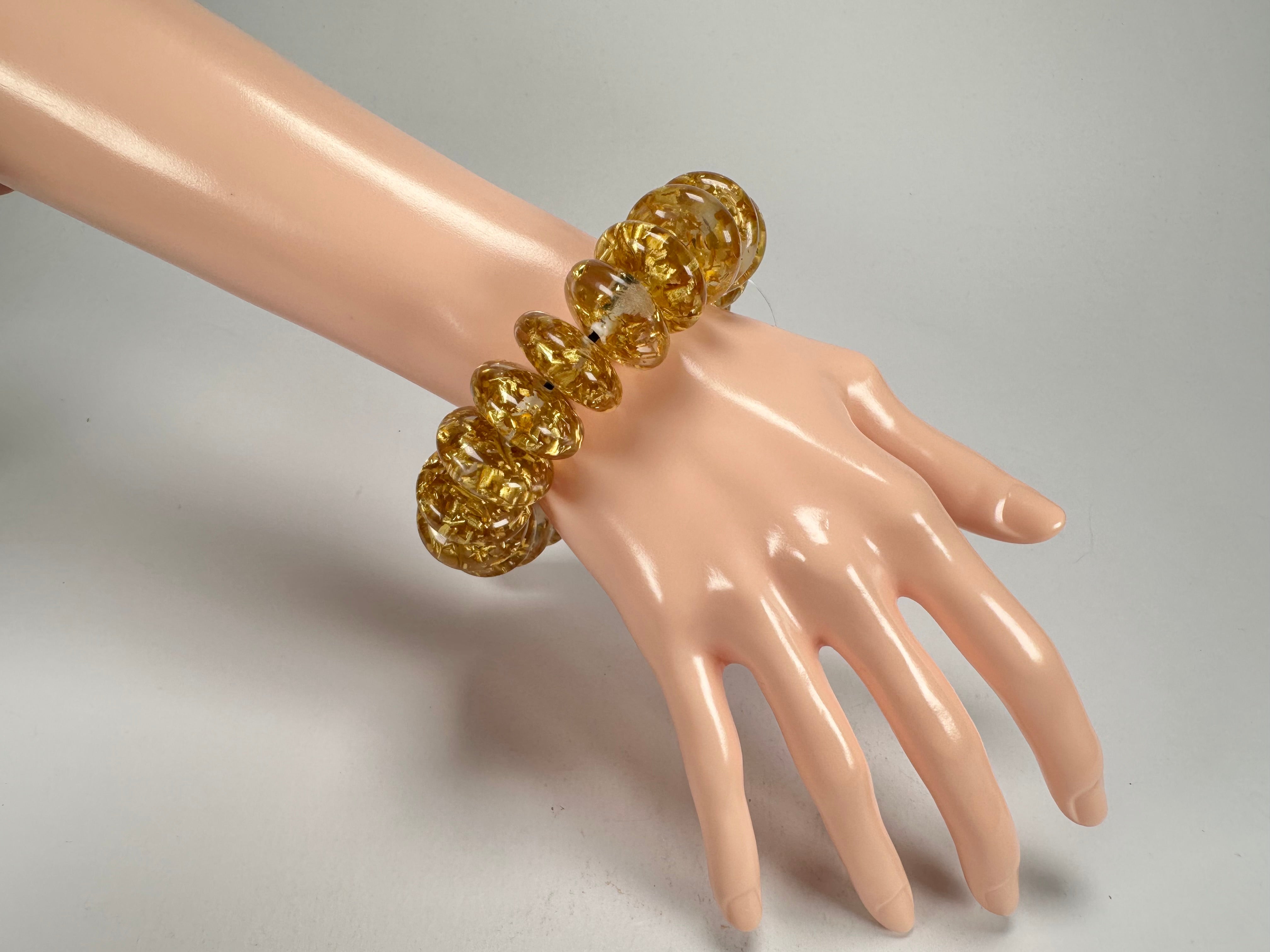 Jackie Brazil "Ana" Gold Flakes Elasticated Wheels Resin Bracelet ( B0910 )