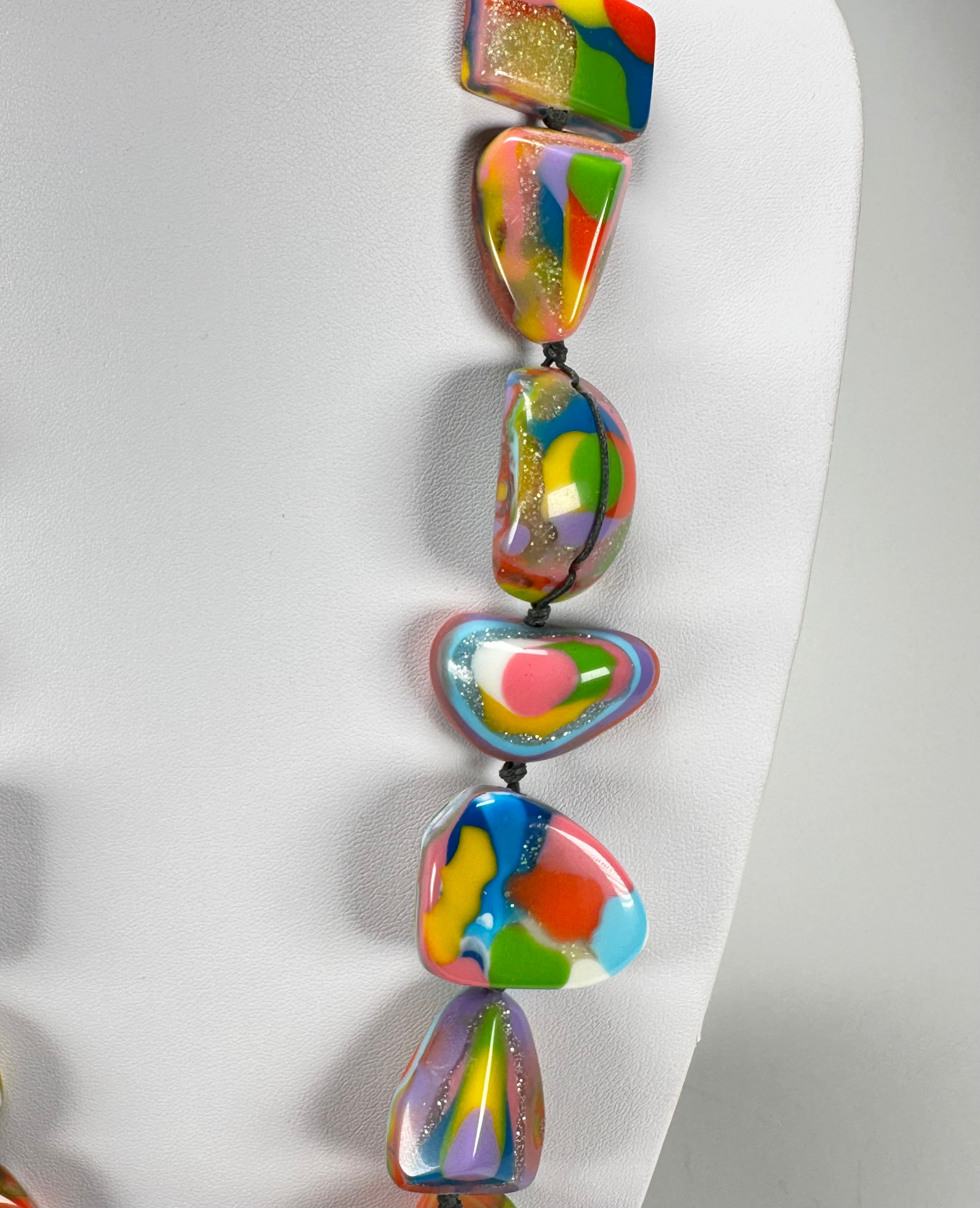 Jackie Brazil "Indiana" Kandinsky Multi-Bead Medium Resin 70cm Necklace ( N0033 )