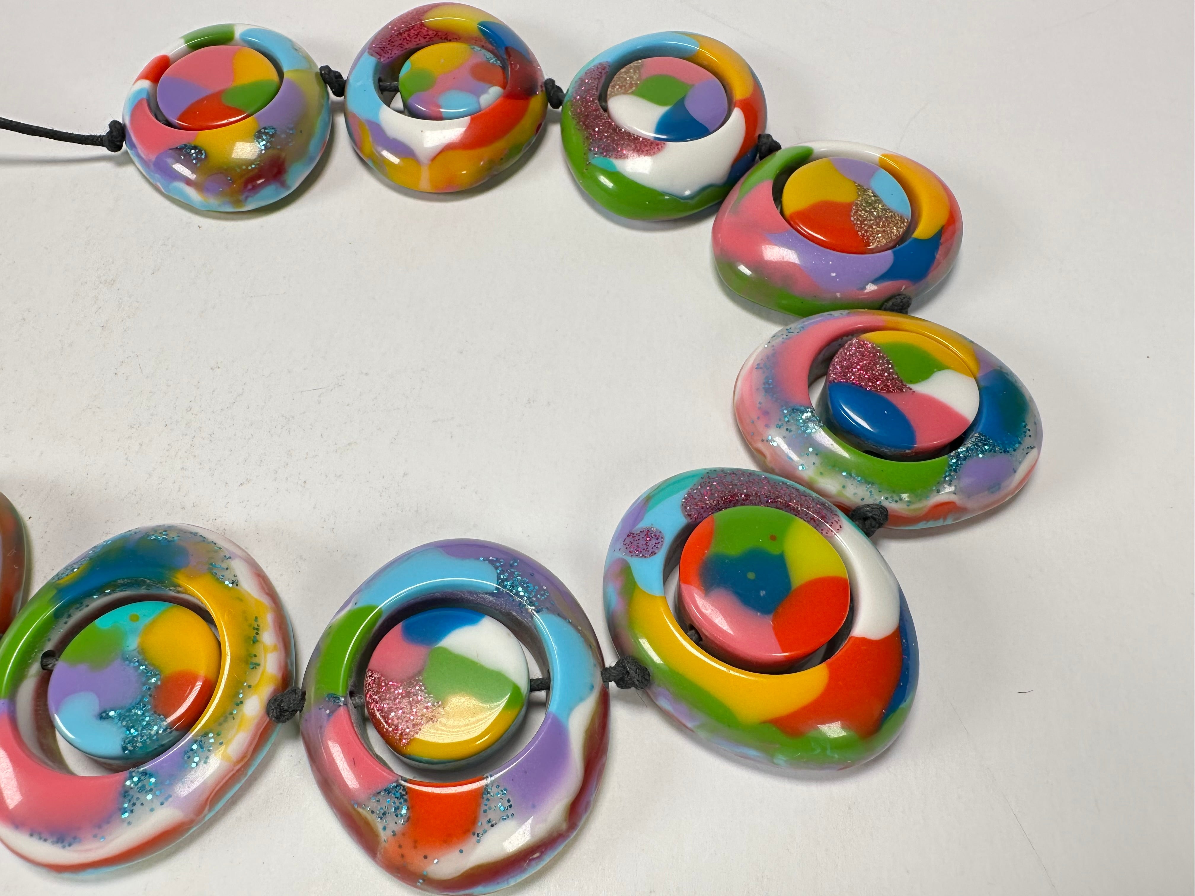 Jackie Brazil "Saturn" Kandinsky Disk and Cylinder On String Short 50cm Necklace ( N0060 )