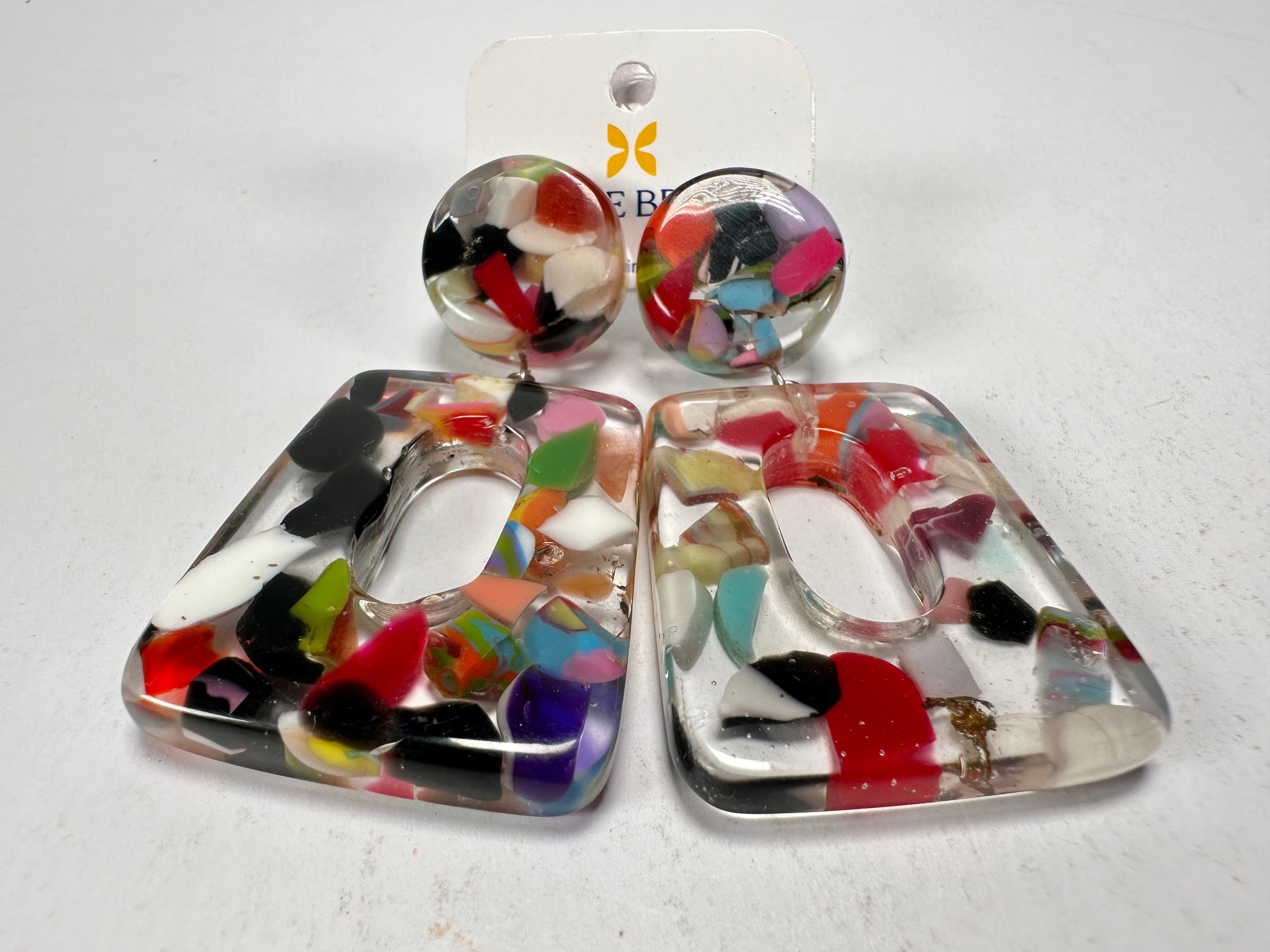 Jackie Brazil "Ruth" Cascade Trapez On Pin Resin Earrings ( E0010 )