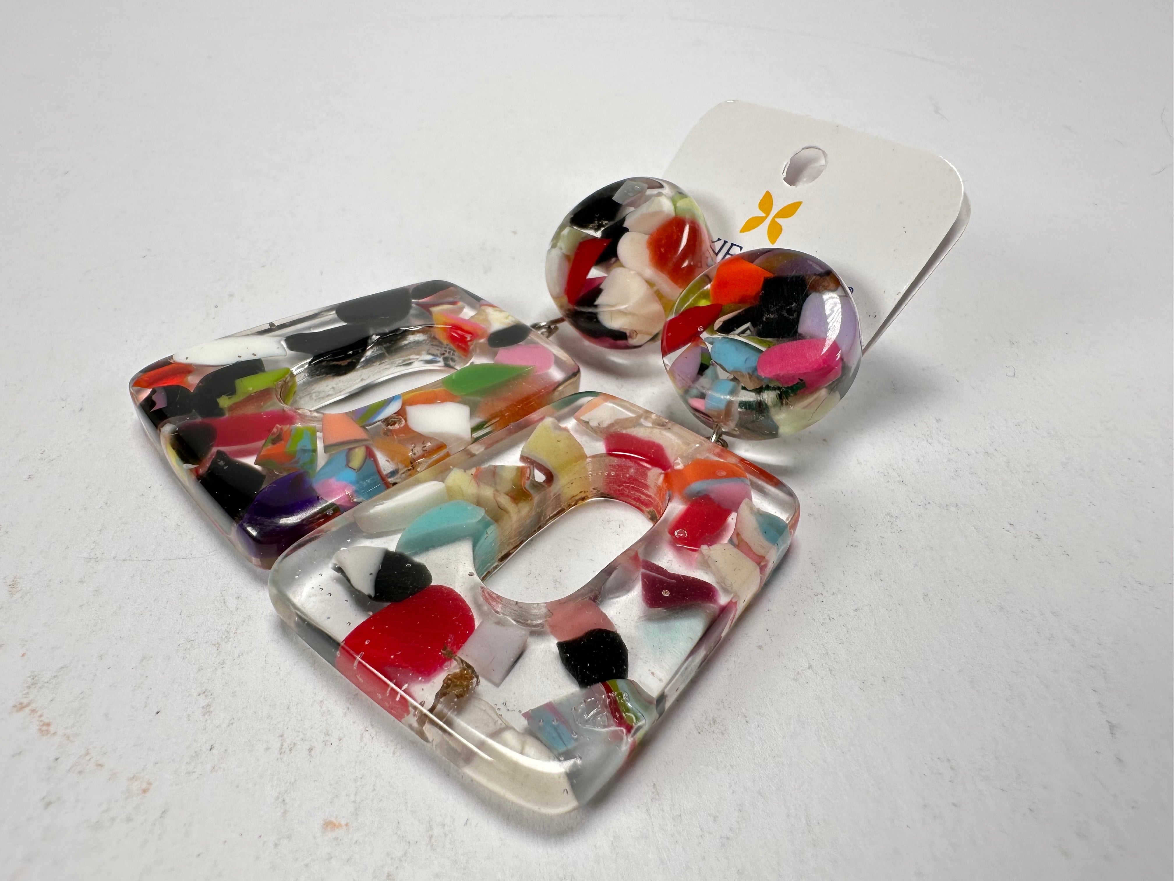 Jackie Brazil "Ruth" Cascade Trapez On Pin Resin Earrings ( E0010 )