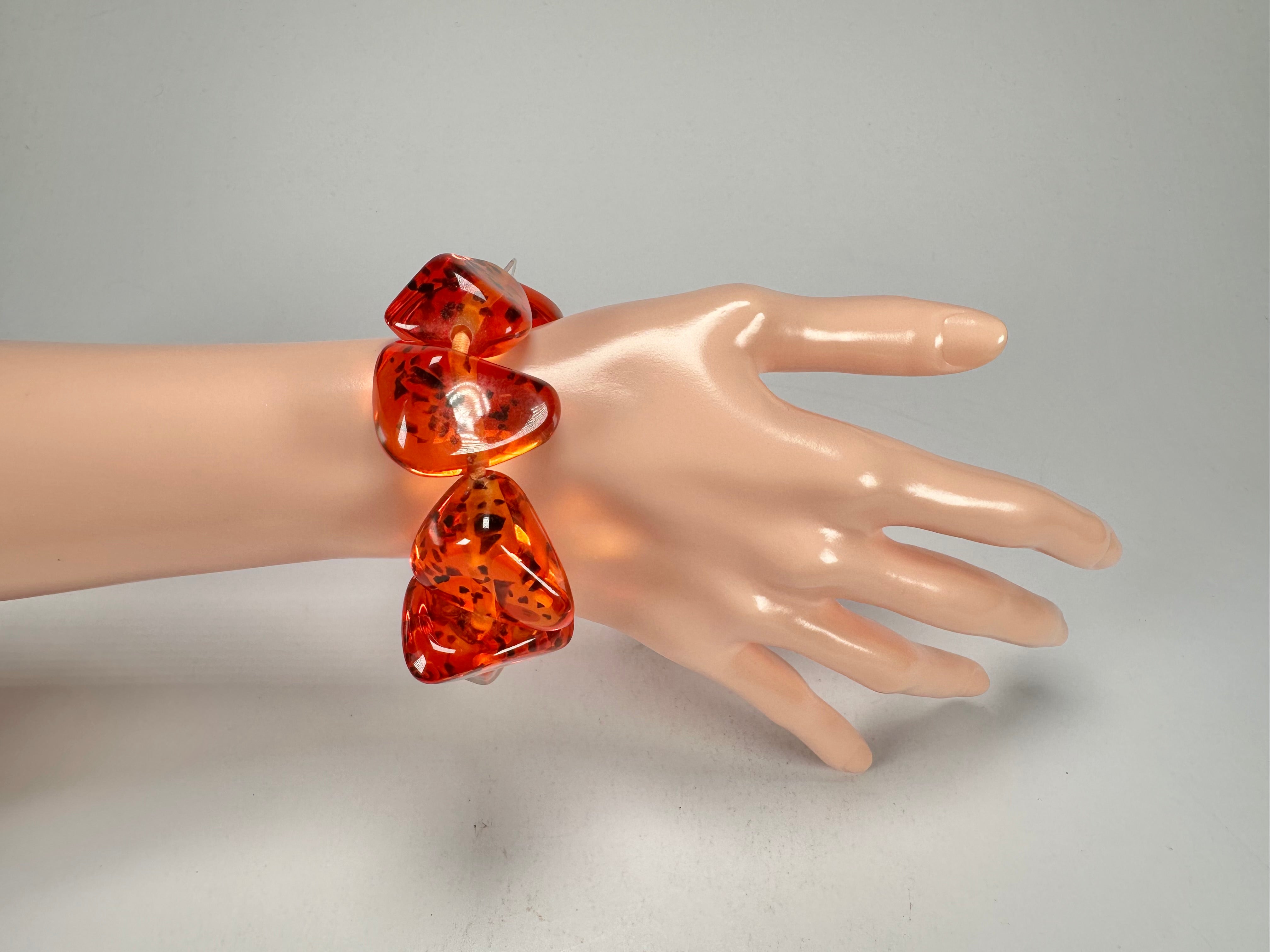 Jackie Brazil "Diamonds" Amber Flintstone Bone Bracelet ( B0211 )