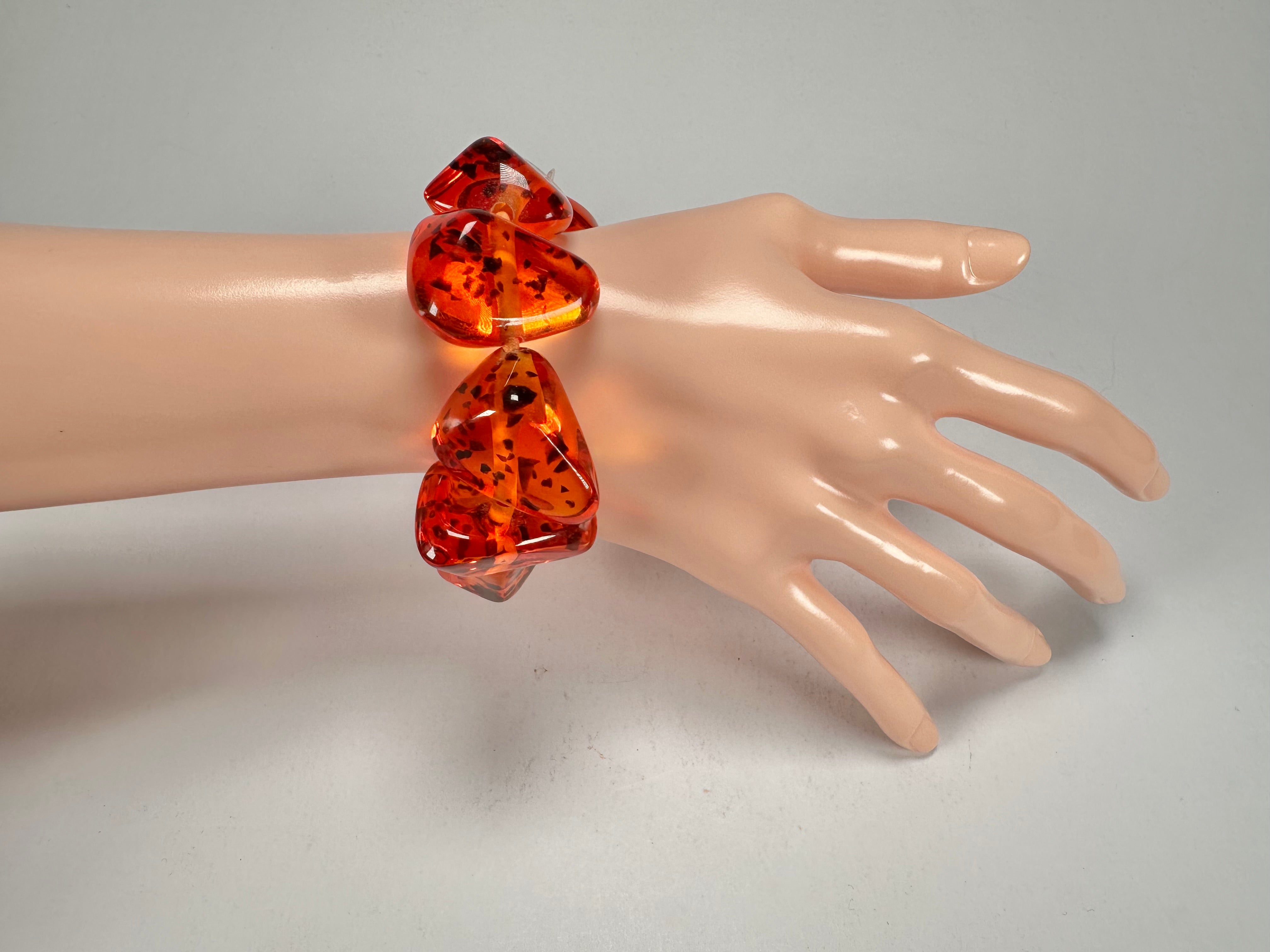 Jackie Brazil "Diamonds" Amber Flintstone Bone Bracelet ( B0211 )