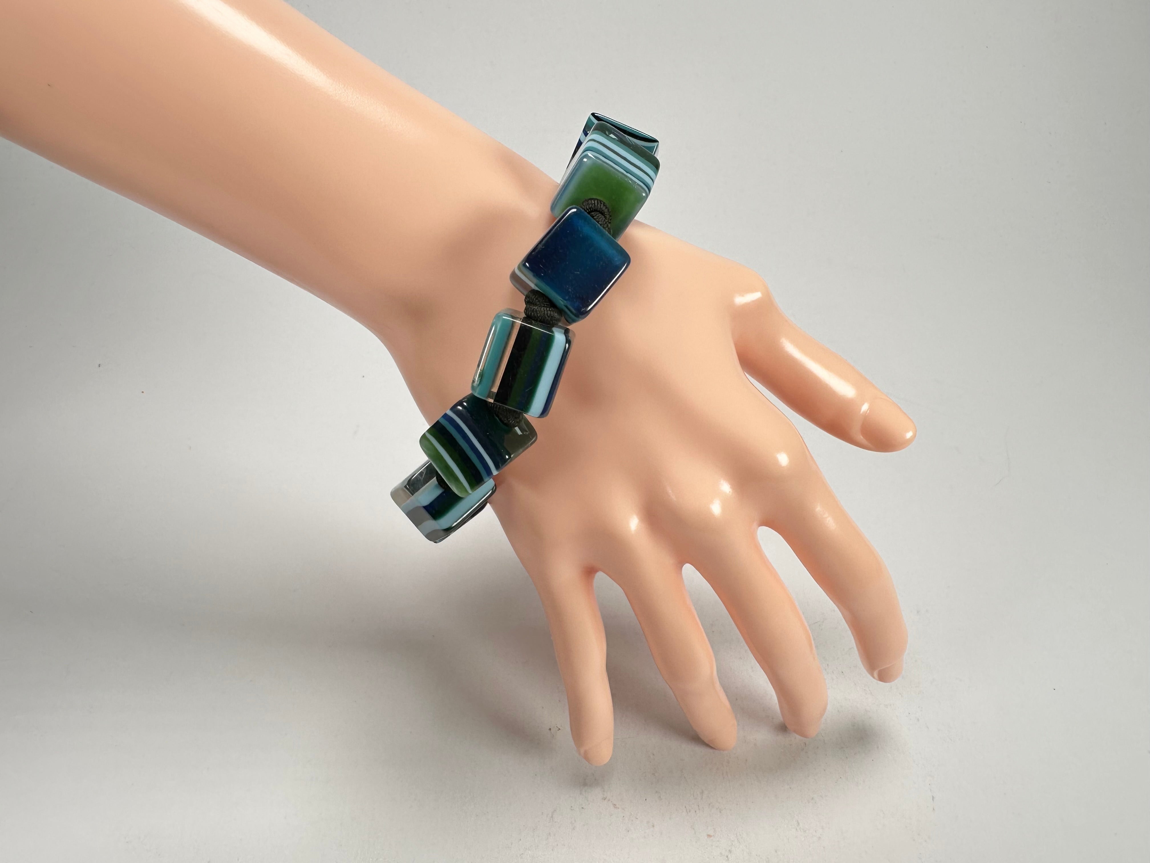 Jackie Brazil "POP" Liquorice Blue Mix Small Cubes Bracelet ( B0224 )