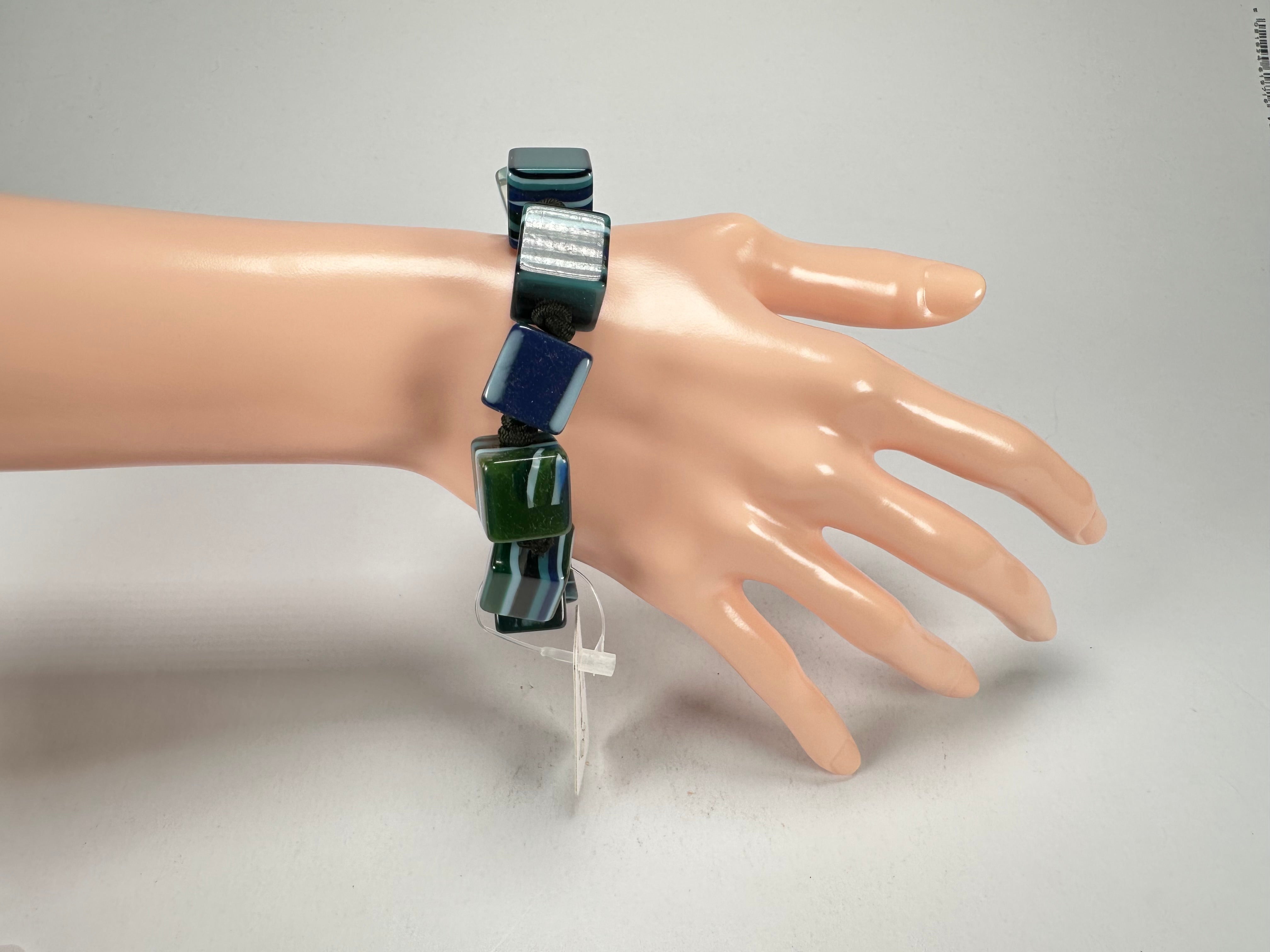 Jackie Brazil "POP" Liquorice Blue Mix Small Cubes Bracelet ( B0224 )