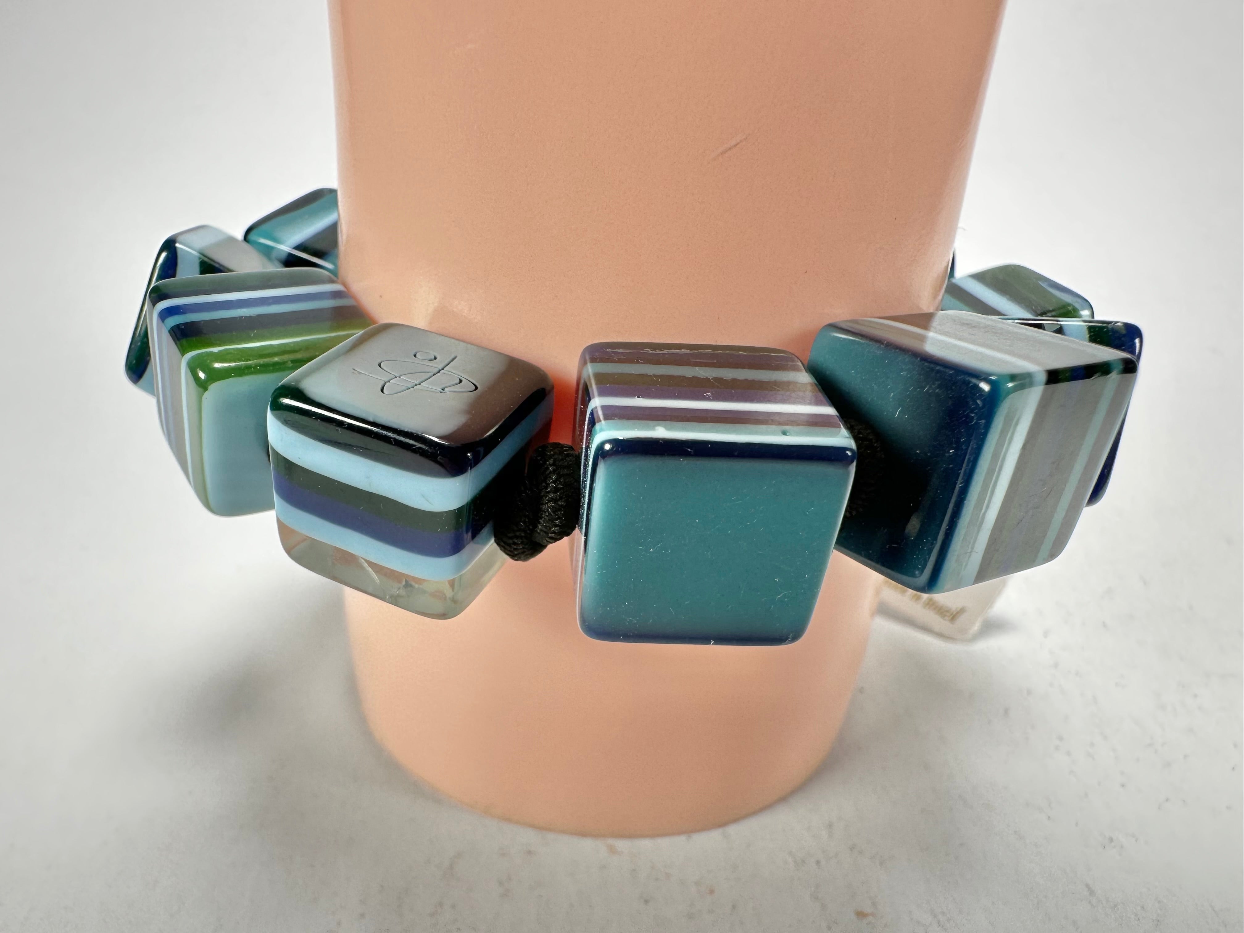 Jackie Brazil "POP" Liquorice Blue Mix Small Cubes Bracelet ( B0224 )