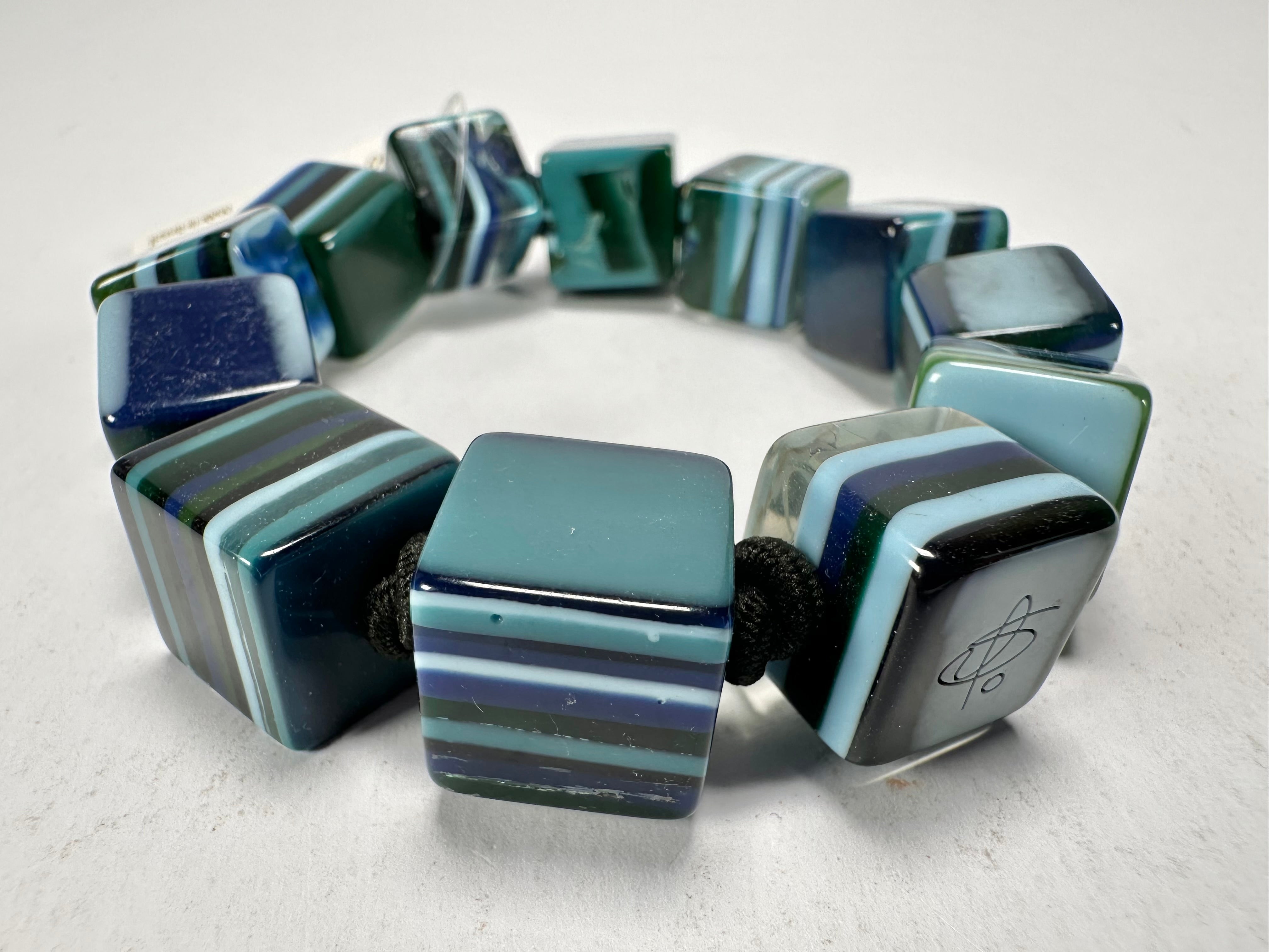 Jackie Brazil "POP" Liquorice Blue Mix Small Cubes Bracelet ( B0224 )
