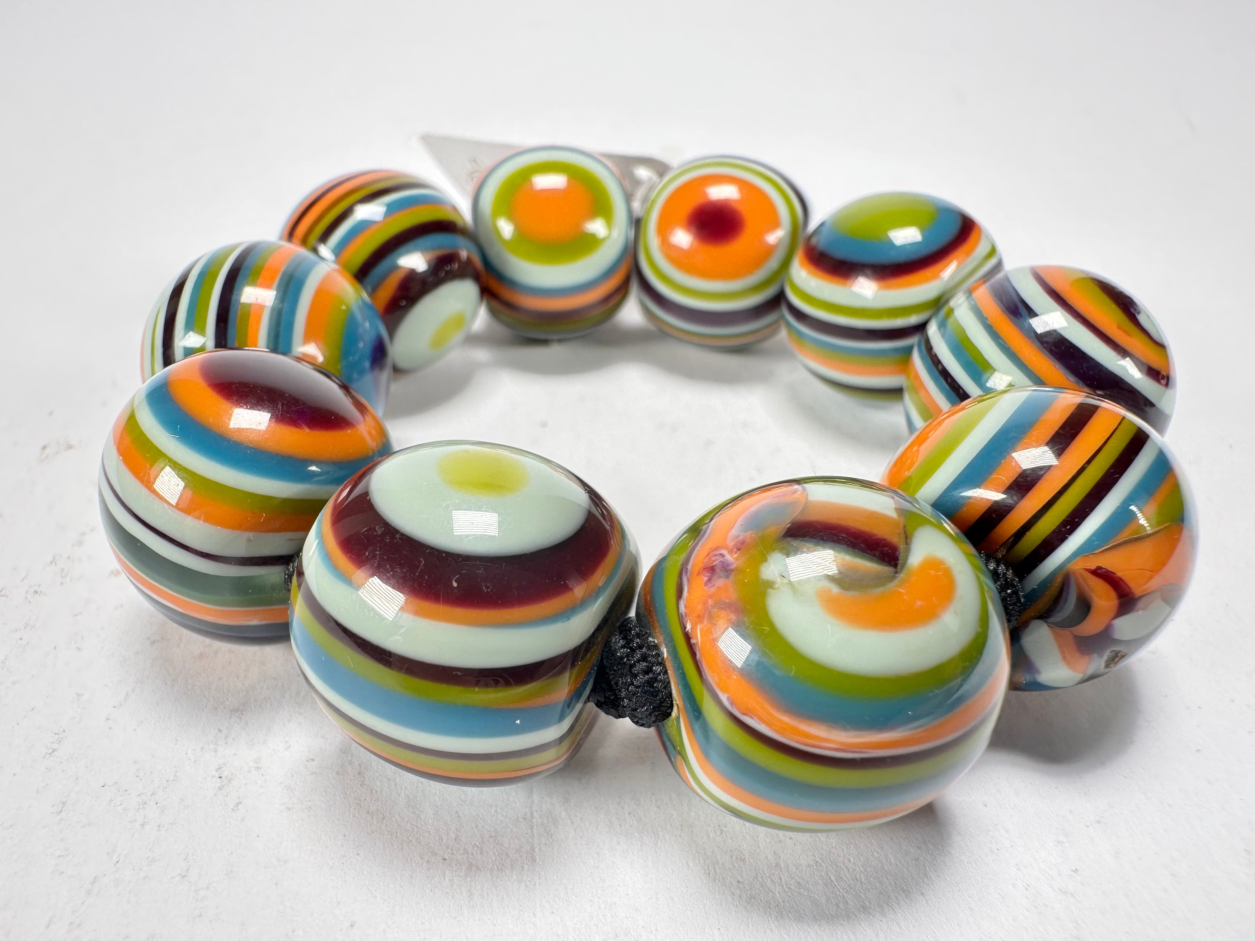 Jackie Brazil "Cat Eyes" Liquorice Allsorts Balls Winter Mix Resin Bracelet ( B0885 )