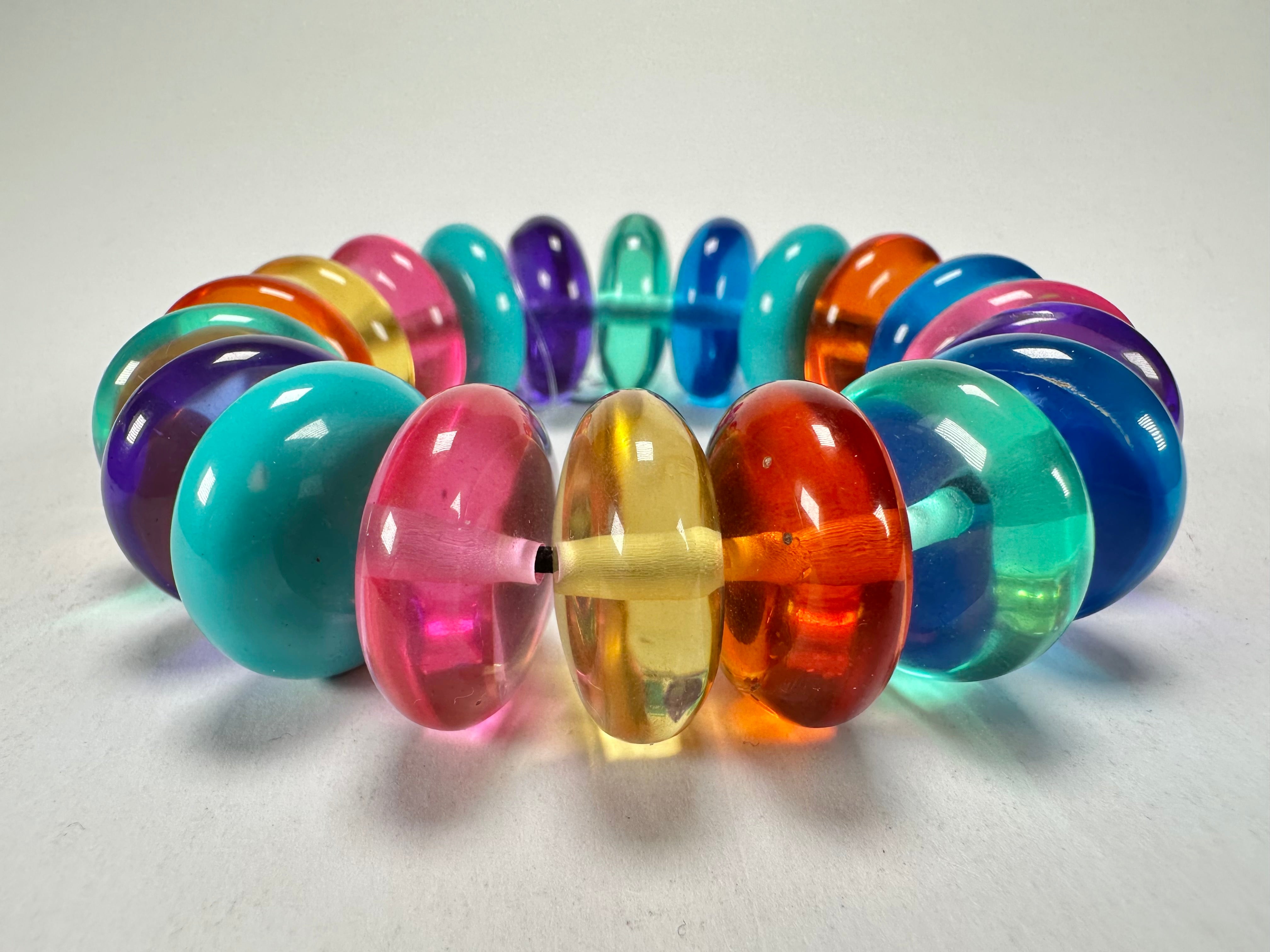 Jackie Brazil "Ana" Transparent Summer Mix Elasticated Wheels Resin Bracelet ( B0910 )
